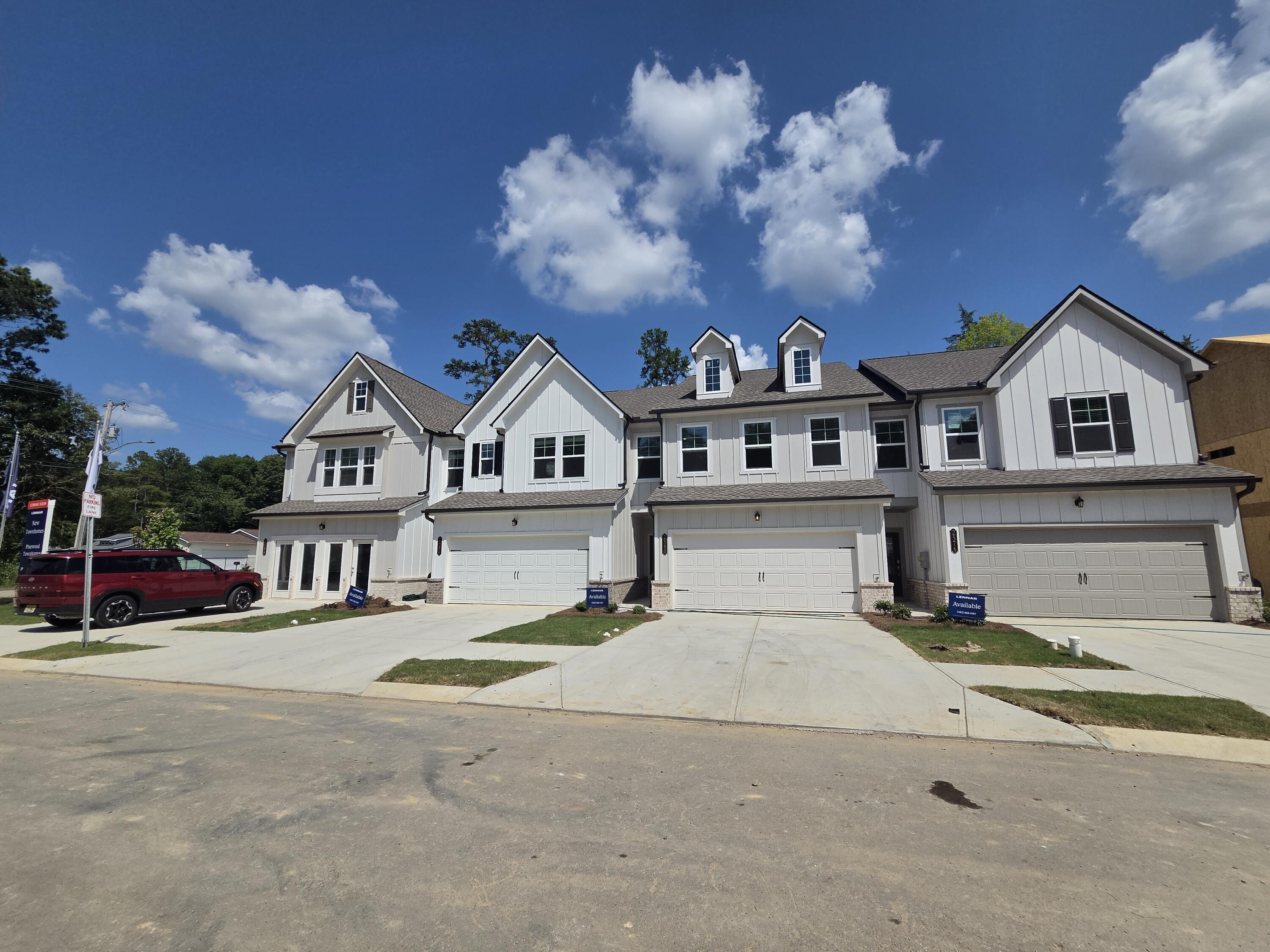 2568 Henson Court, 6 — photo