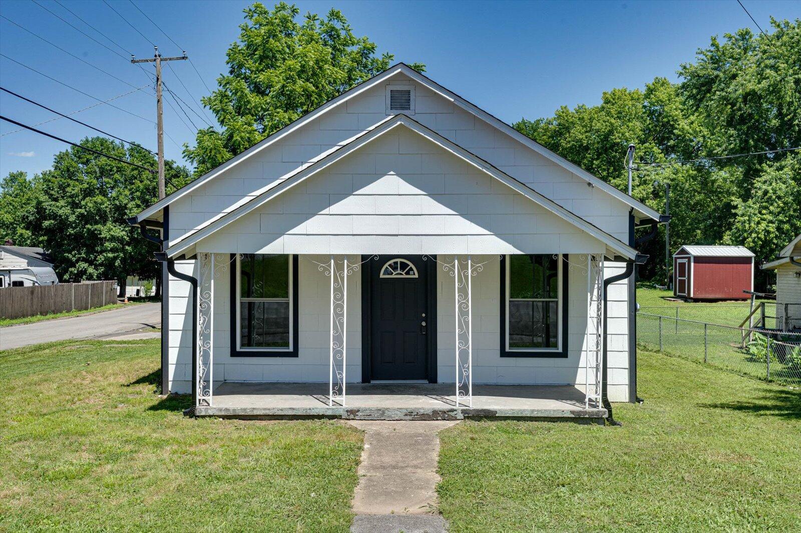 1221 Hardwick Street SE — photo
