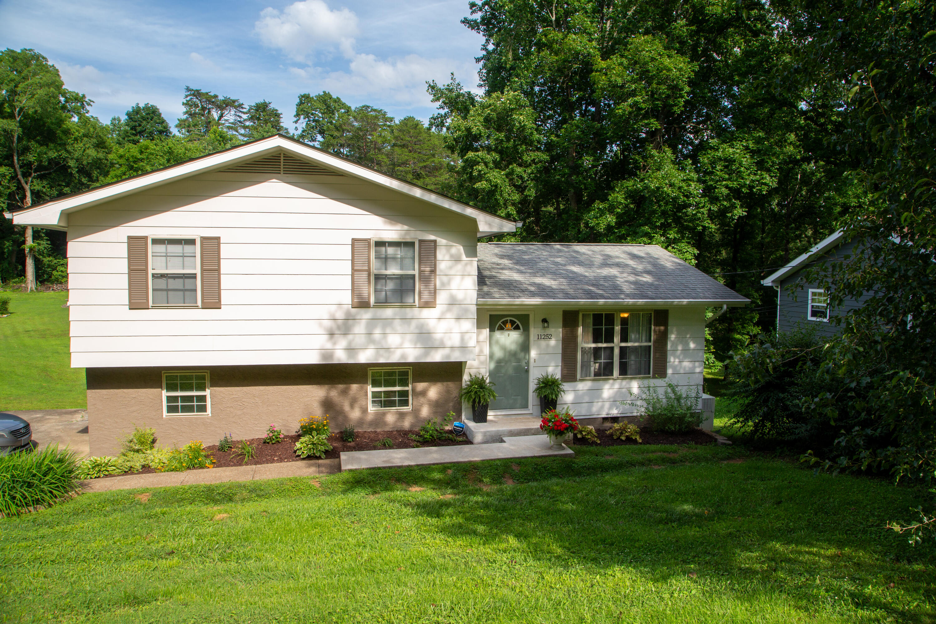 11252 Mcgill Road — photo