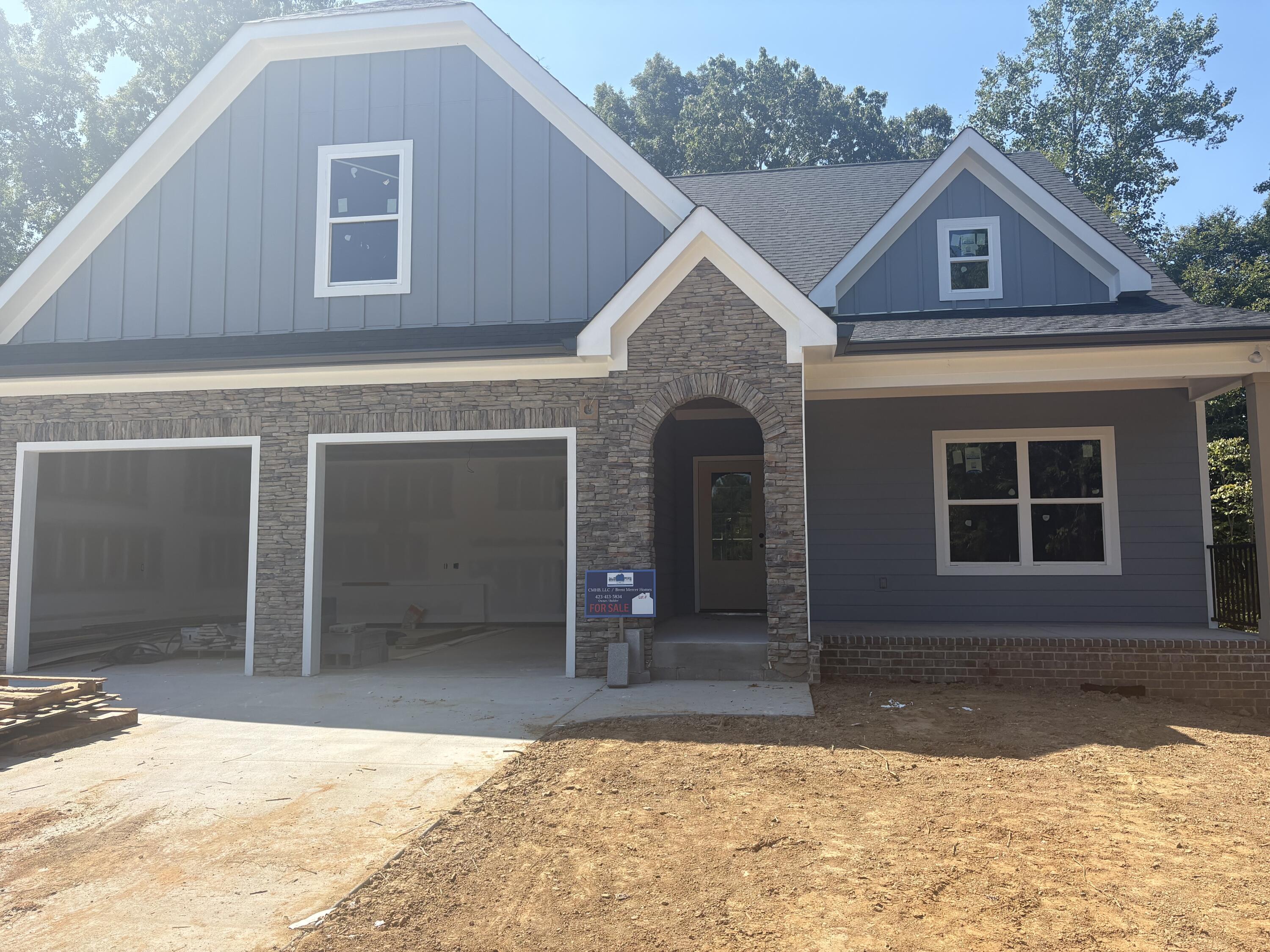 1005 Woodbury Trail — photo