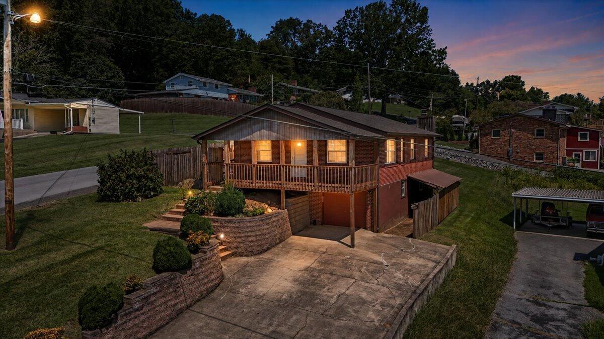 125 Pine Ridge Lane — photo