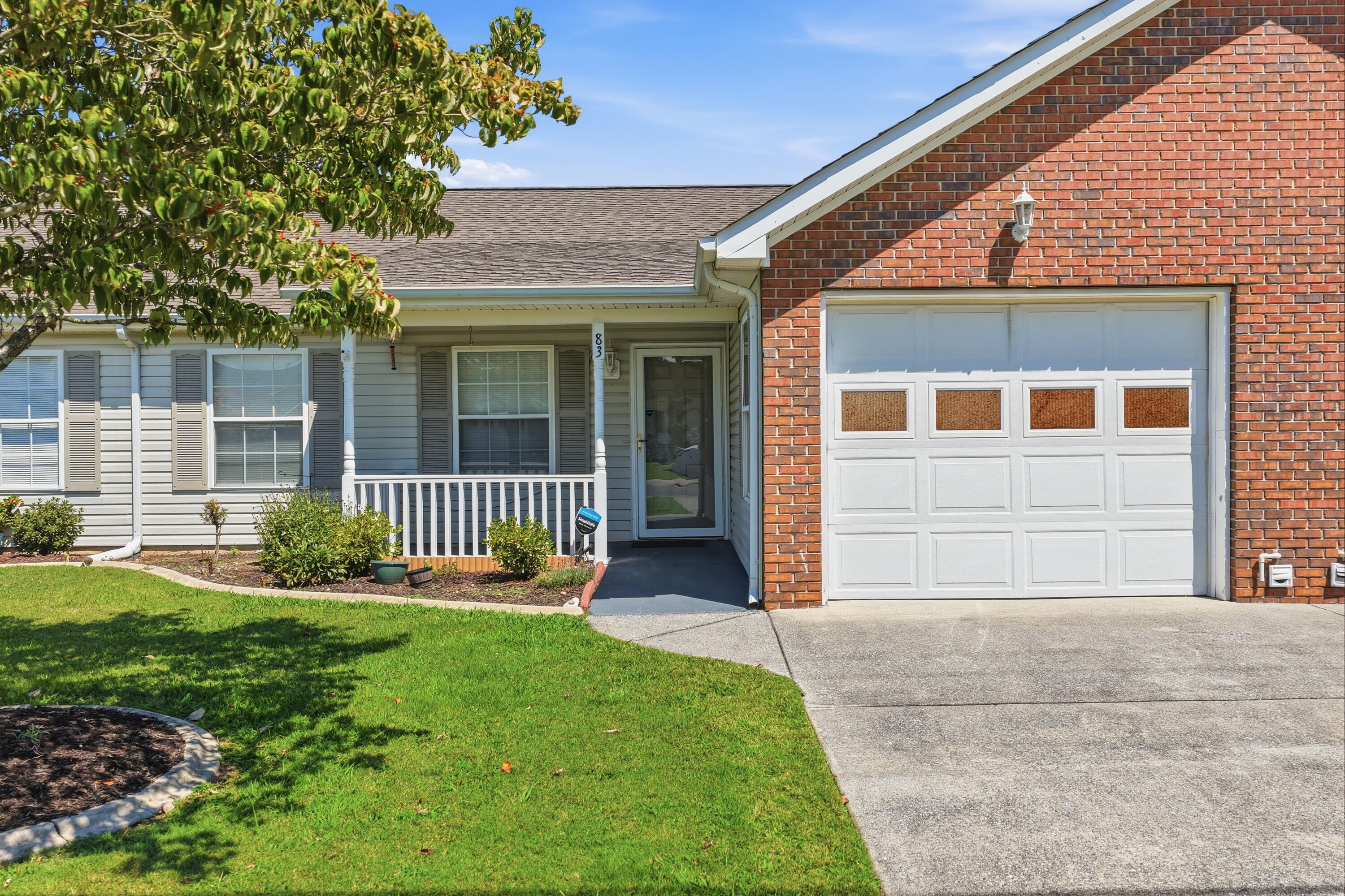 83 Flagstone Drive — photo
