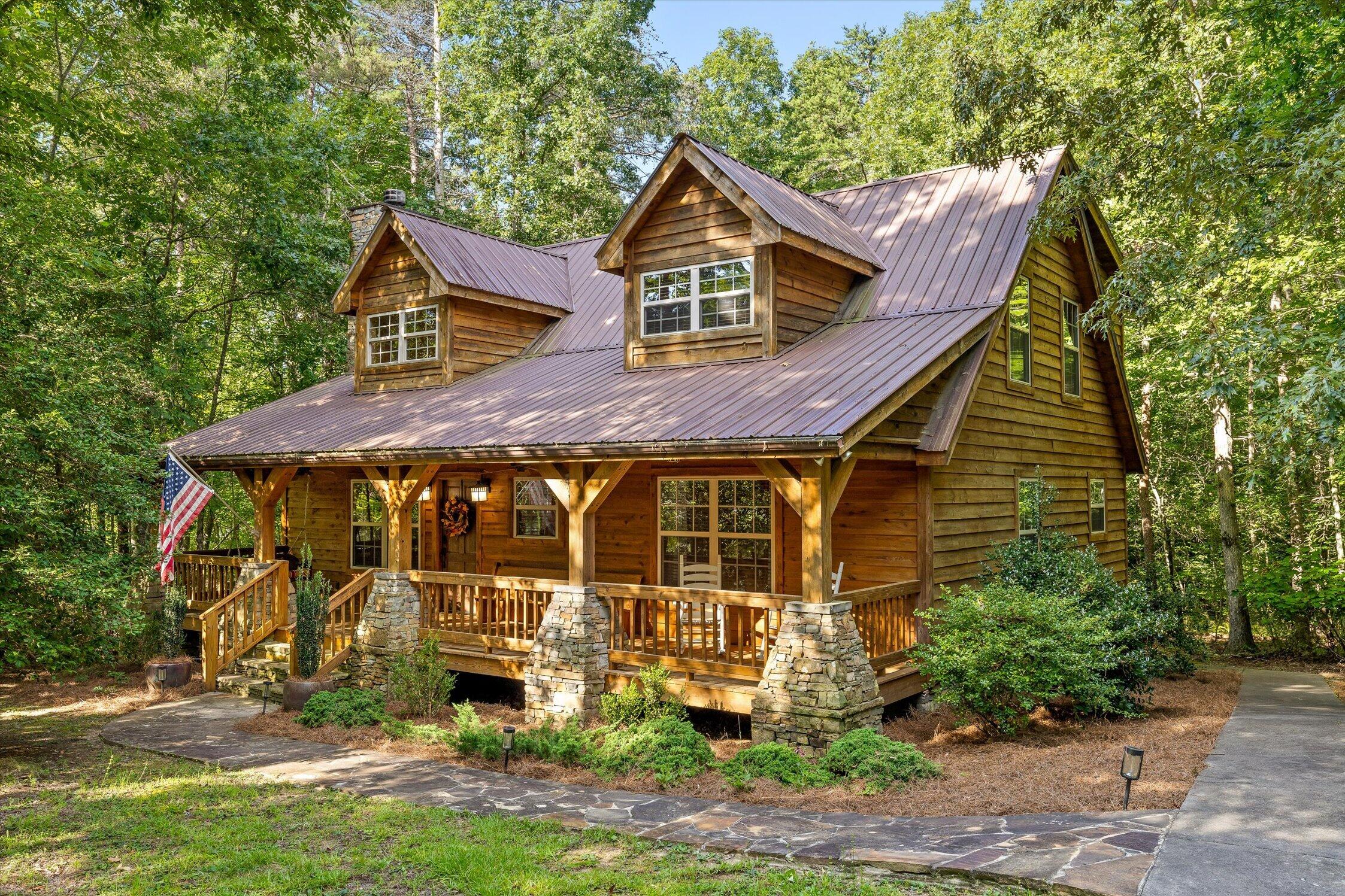 6115 Cove Road — photo