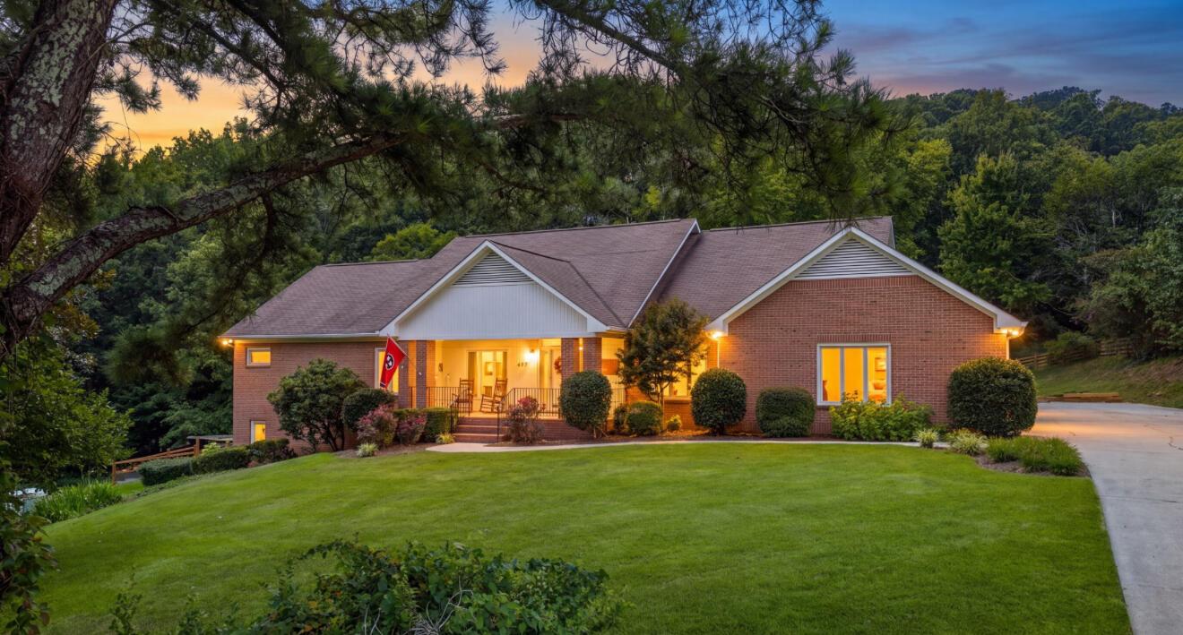 497 Cobblestone Creek Road NW — photo