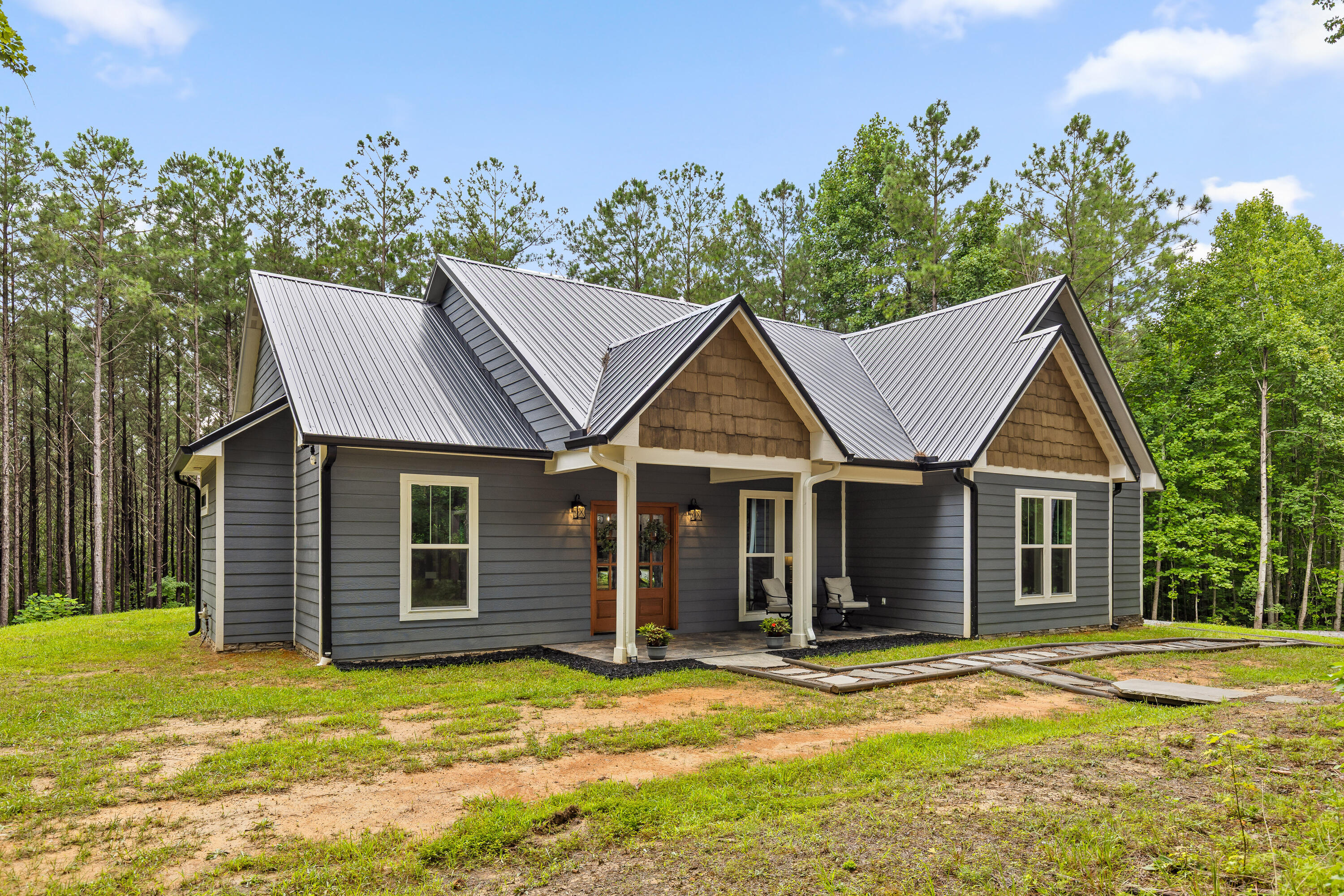 355 Mokay View Drive — photo