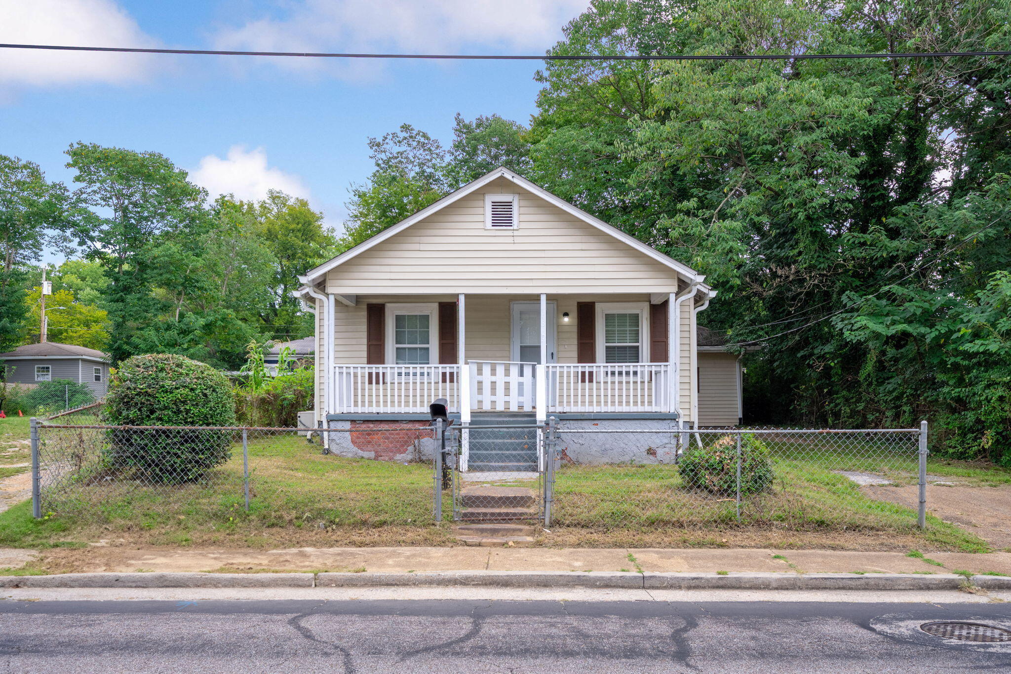 1310 Roanoke Avenue — photo