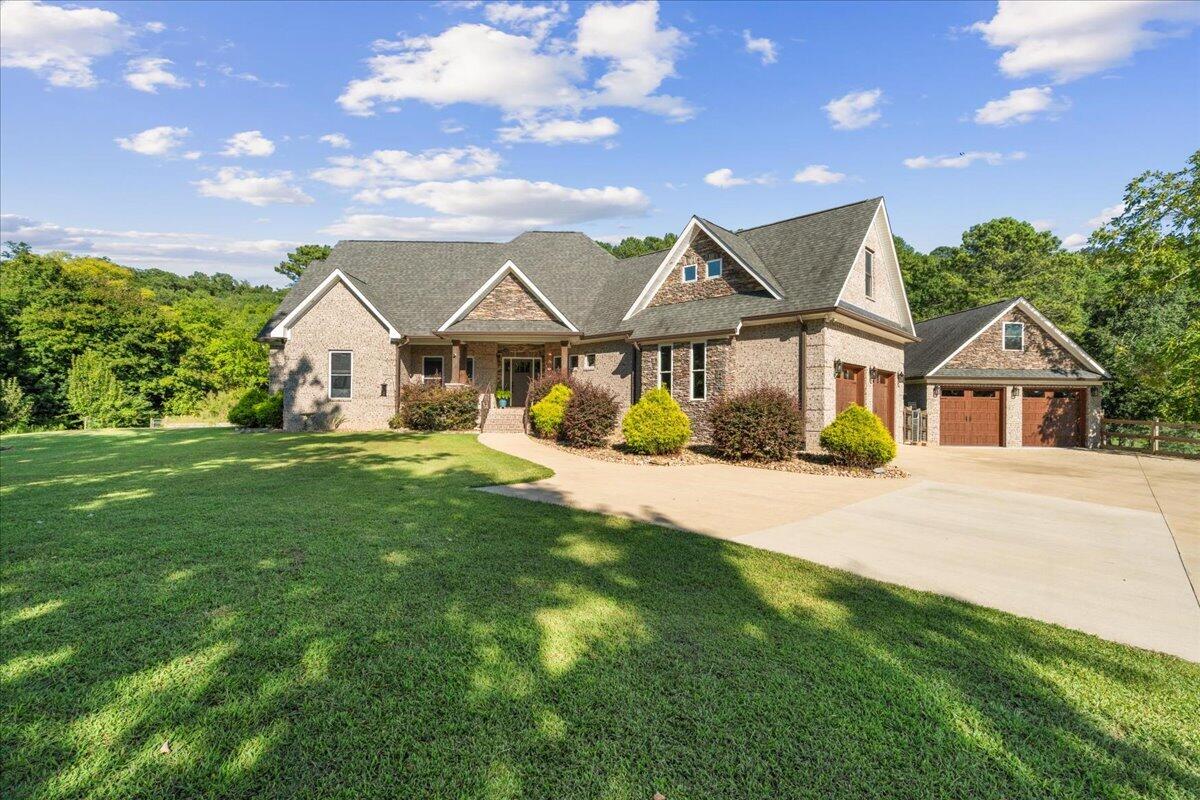 417 Davis Ridge Road — photo