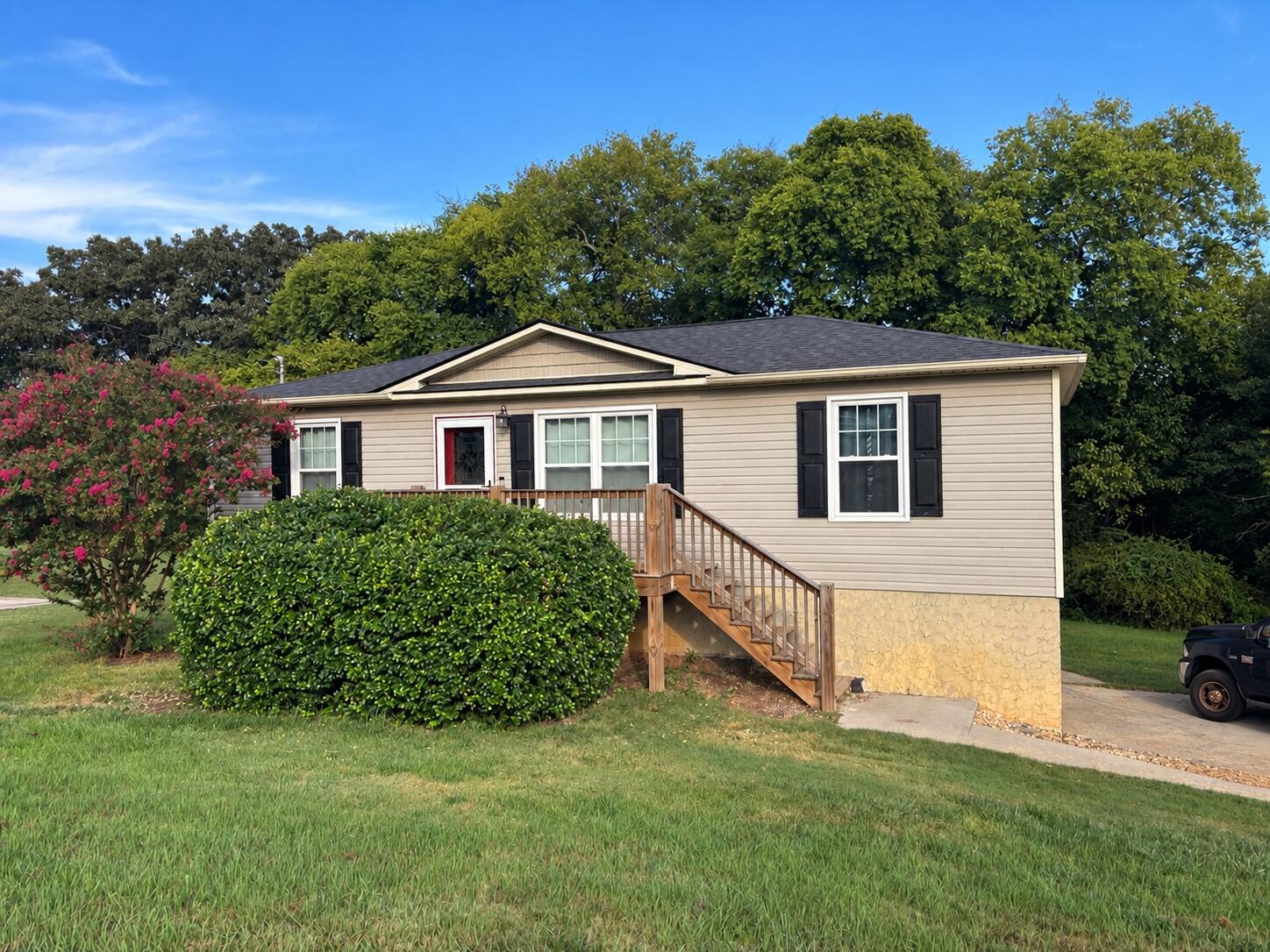 139 Apple Valley Court — photo