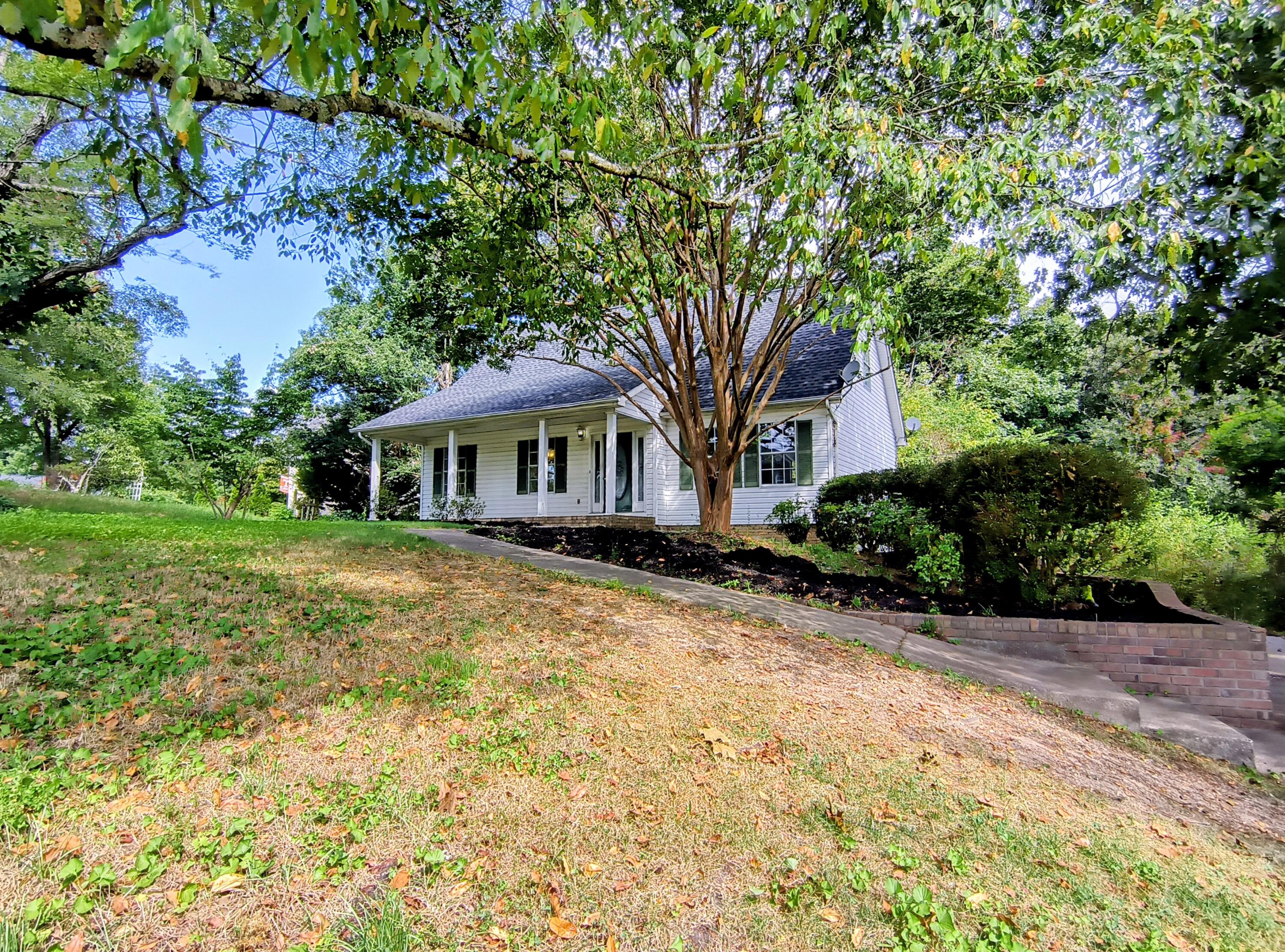 172 Andrew Road — photo
