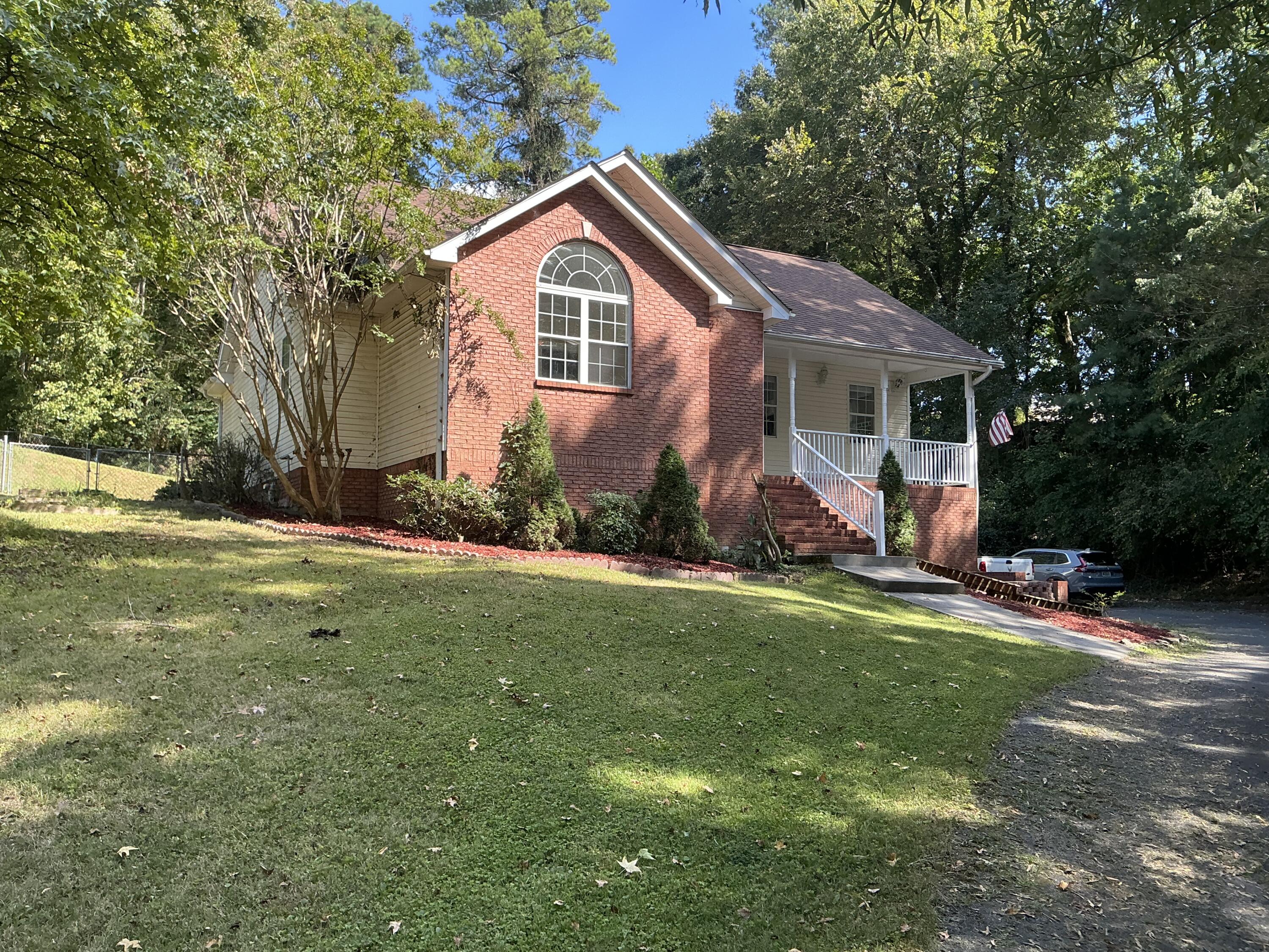 101 S Azalea Drive — photo