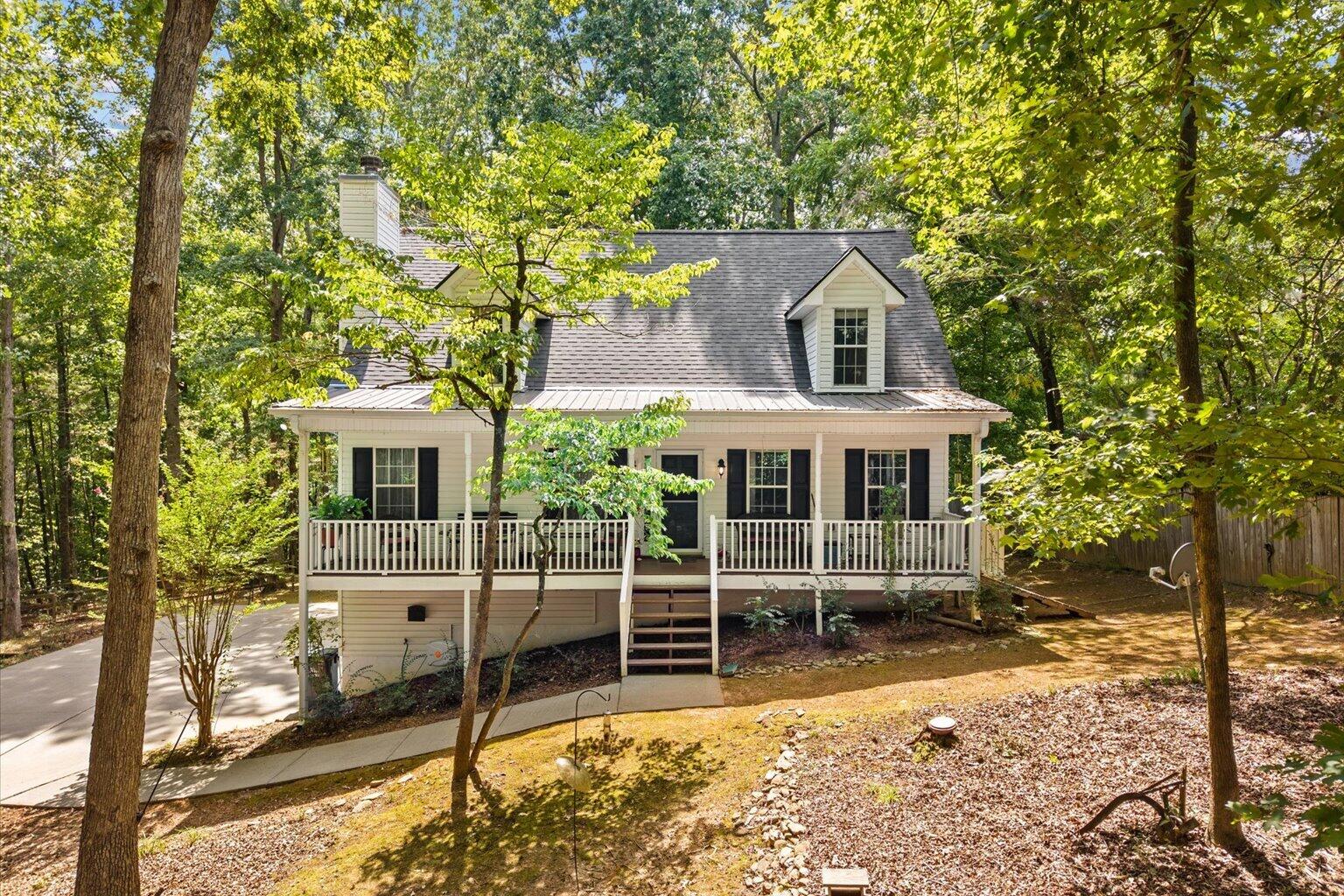 439 Fairview Road — photo