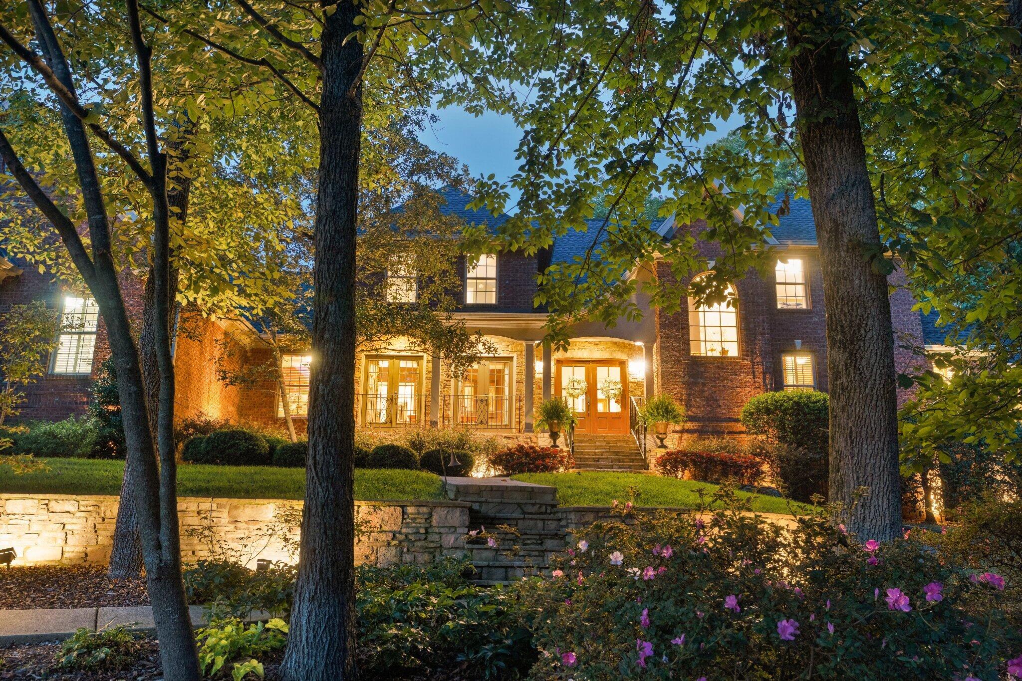 8857 Forest Creek Lane — photo
