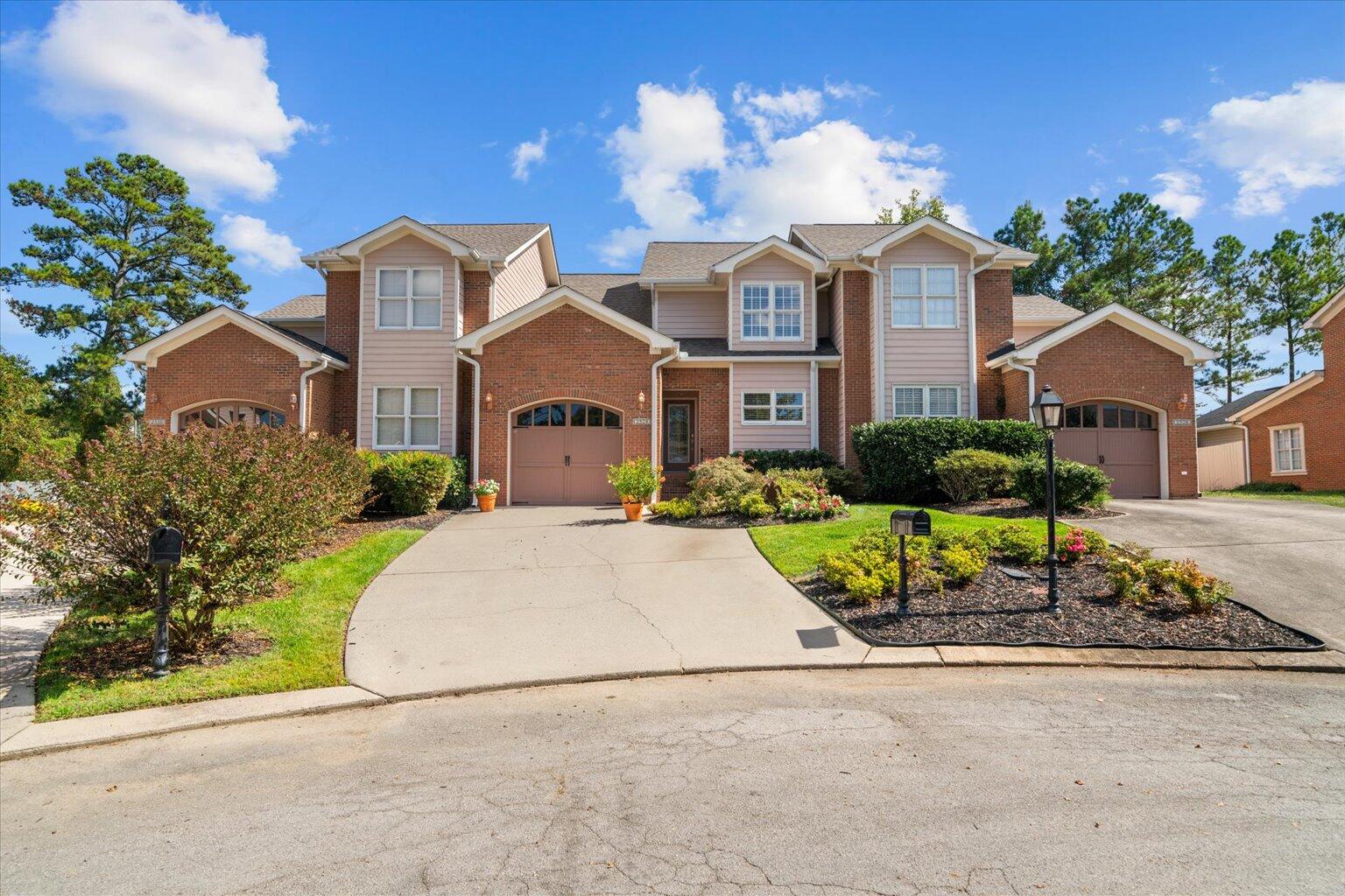 2528 St Lucie Court — photo