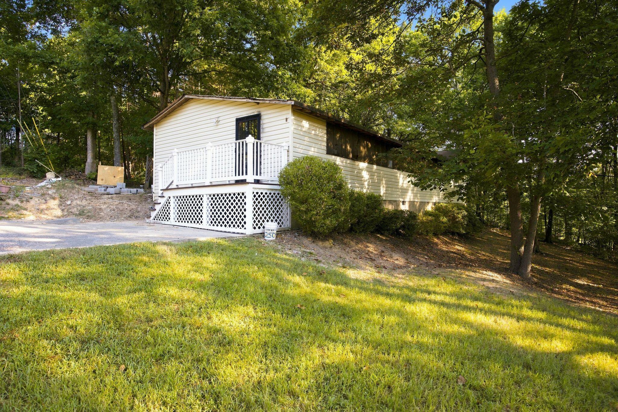 859 Ponderosa Drive — photo