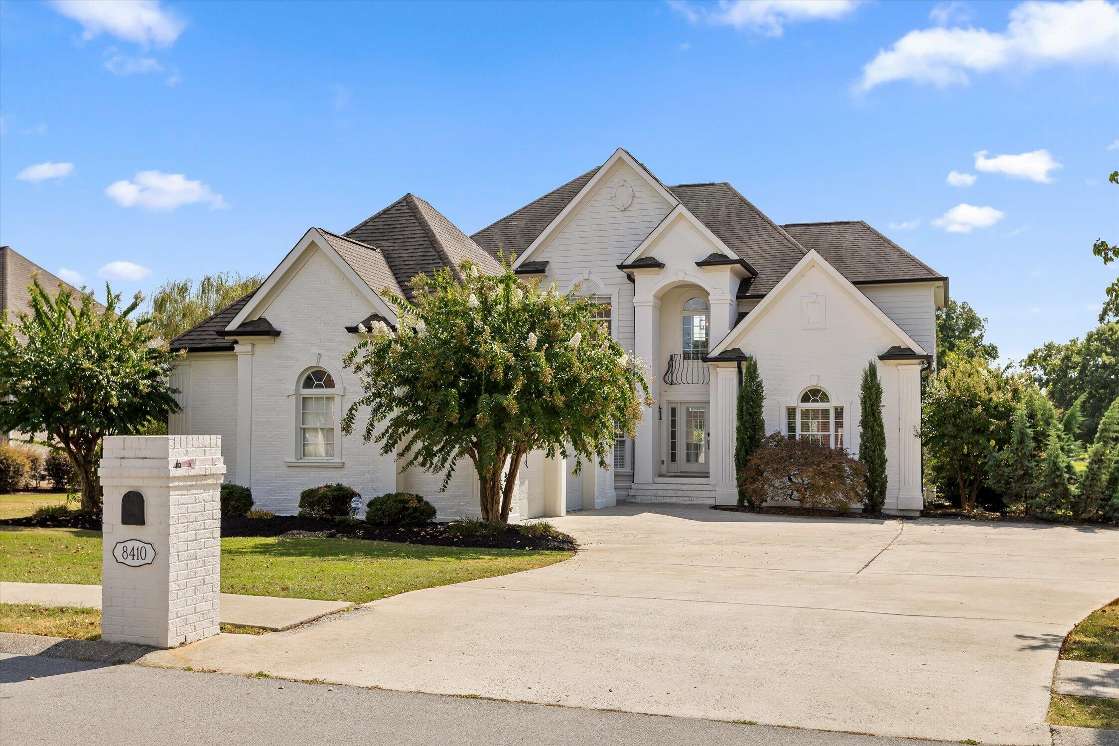 8410 Rambling Rose Drive — photo