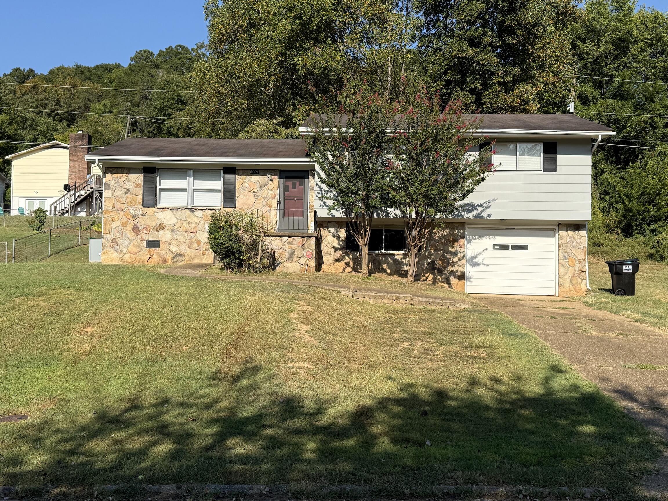 6005 Hillcrest Drive — photo