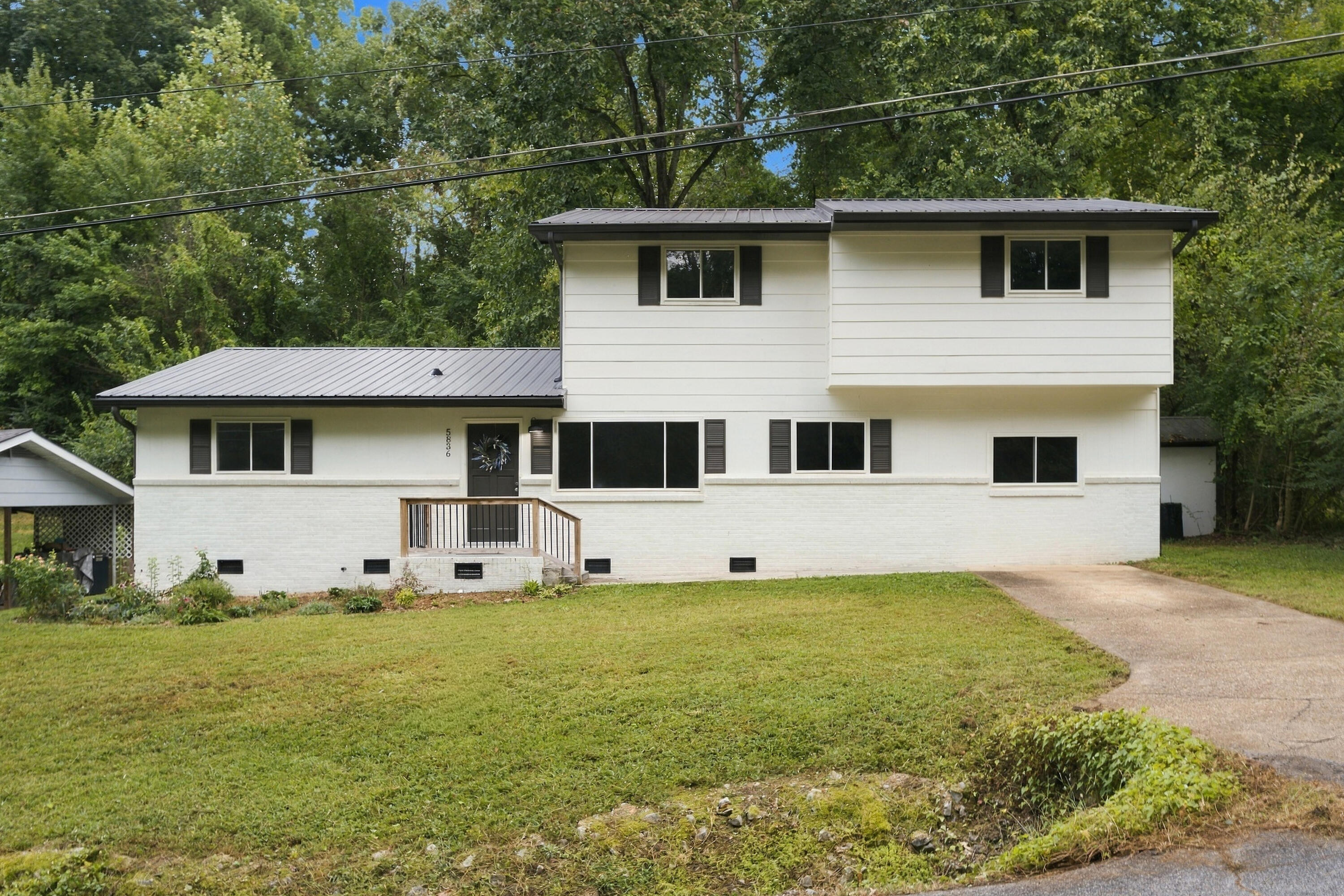 5836 Moody Sawyer Road — photo