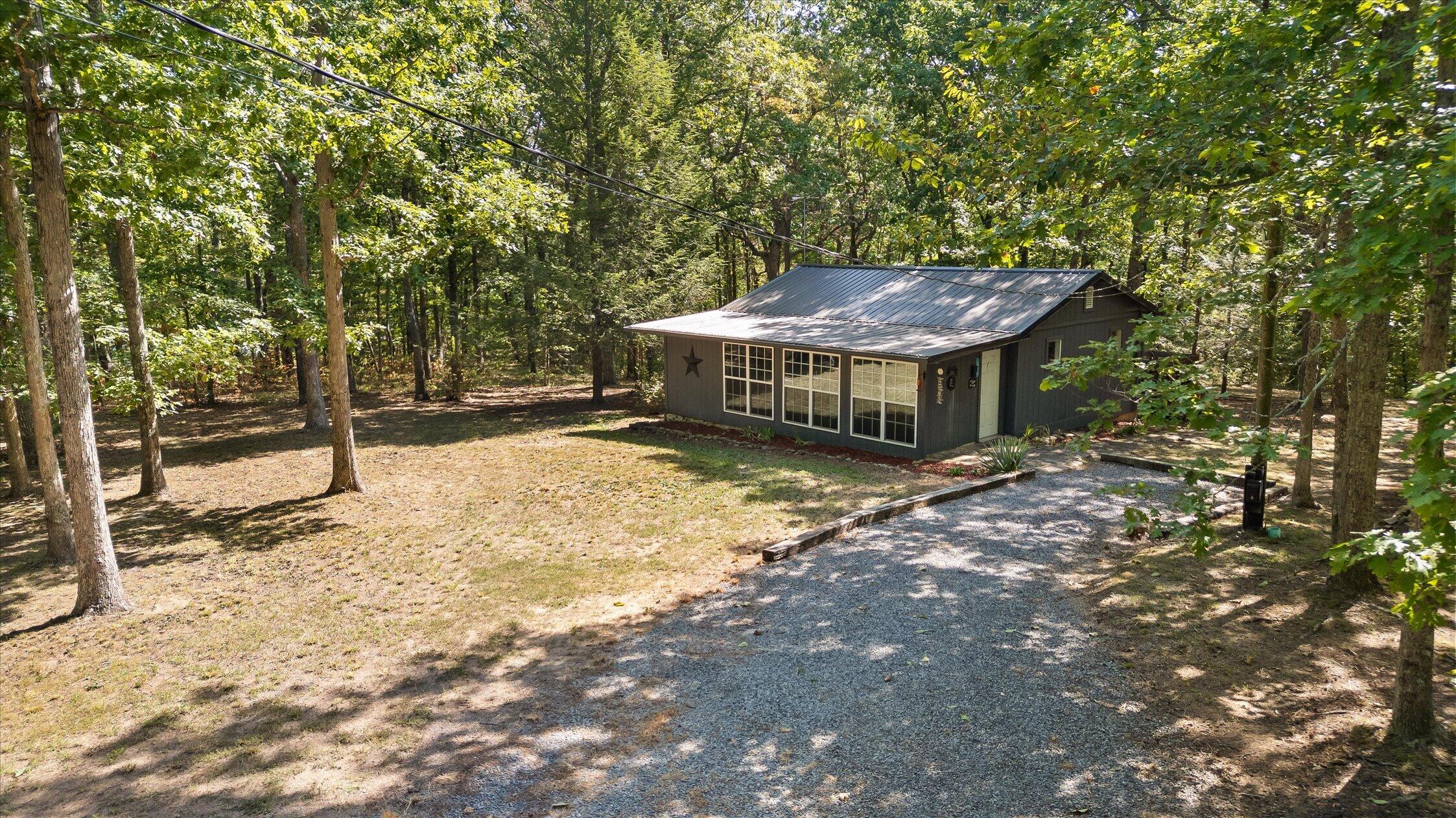 82 Windy Lane — photo