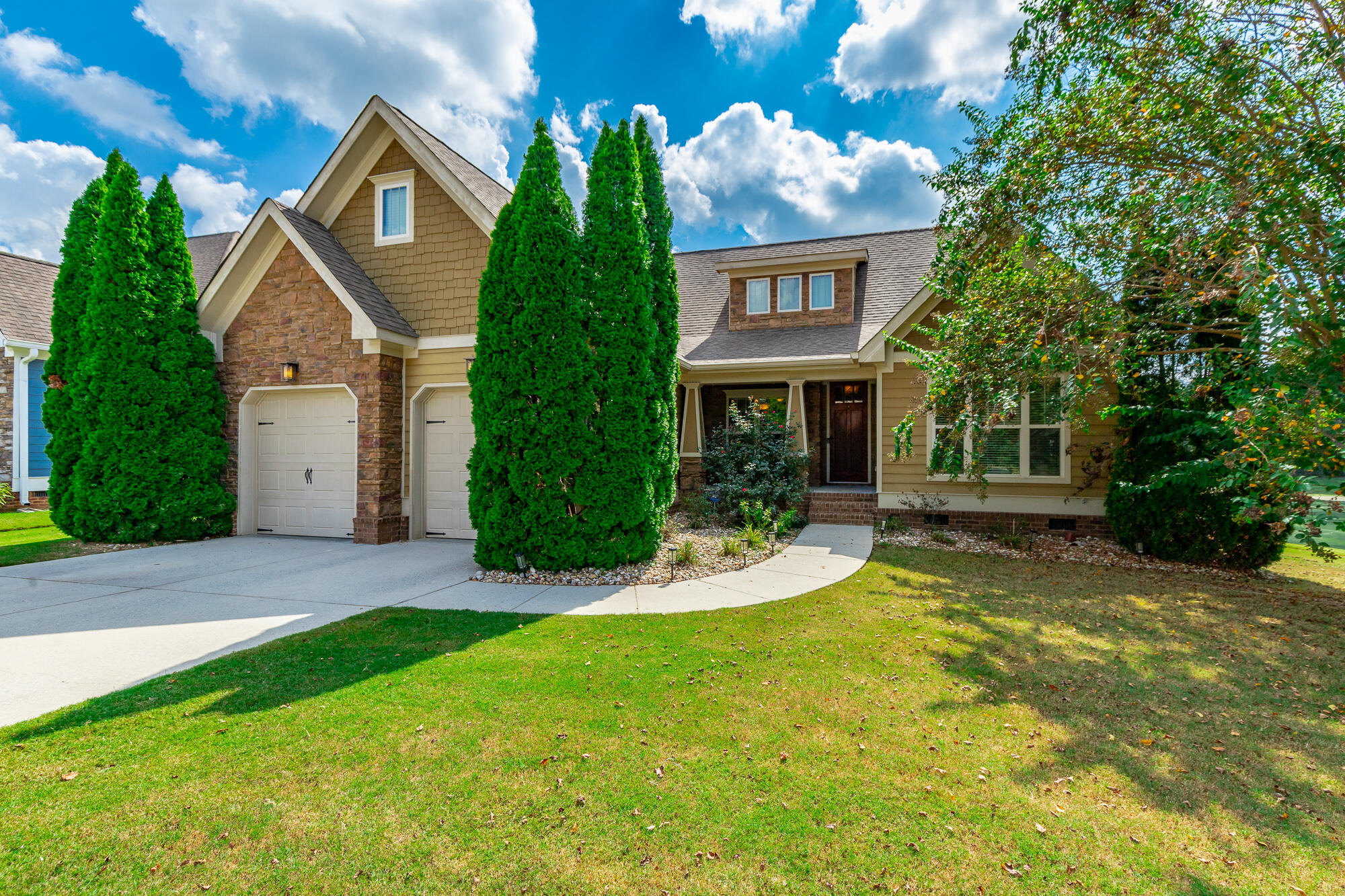 8562 Seven Lakes Drive — photo