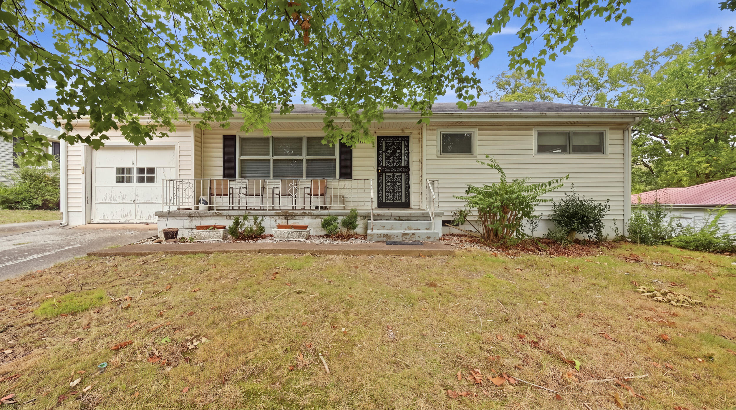 1429 Bainbridge Street — photo