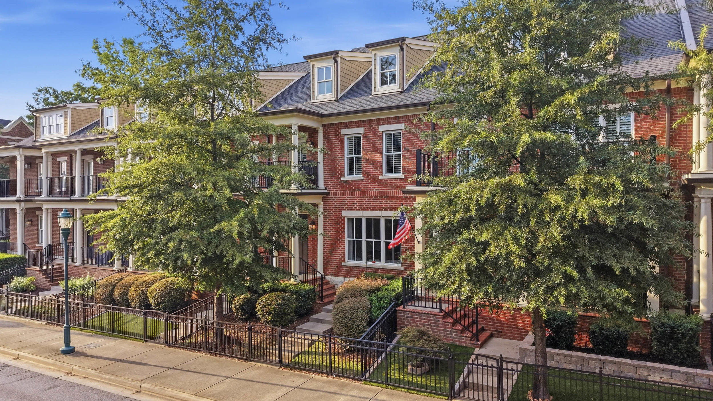 117 E 3rd Street, Chattanooga, TN 37403 — photo 2