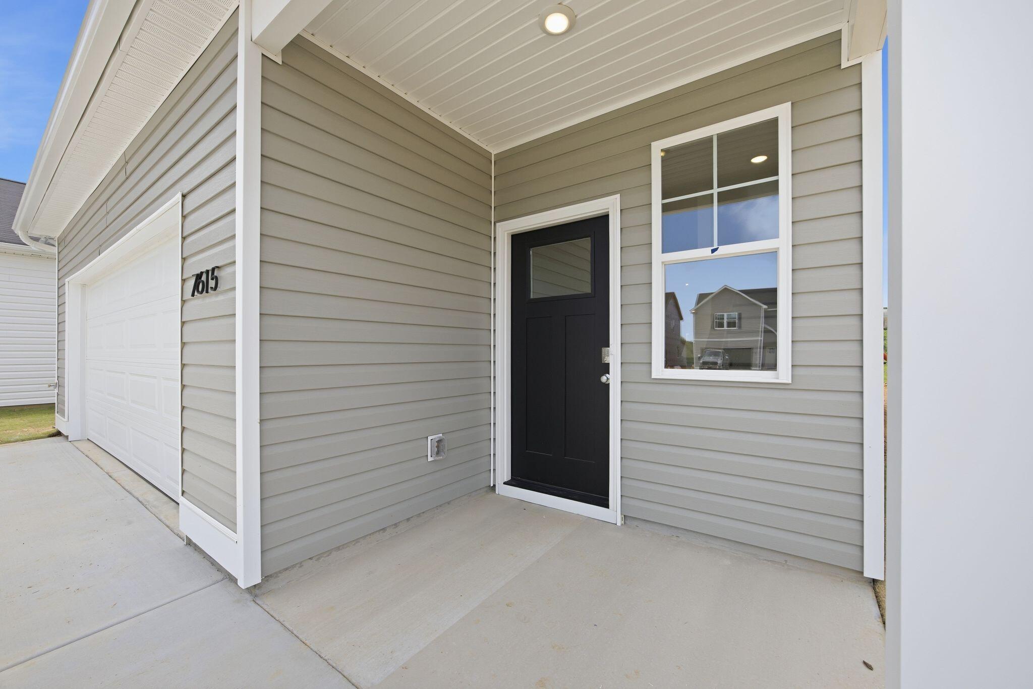 872 Gardenview Way — photo