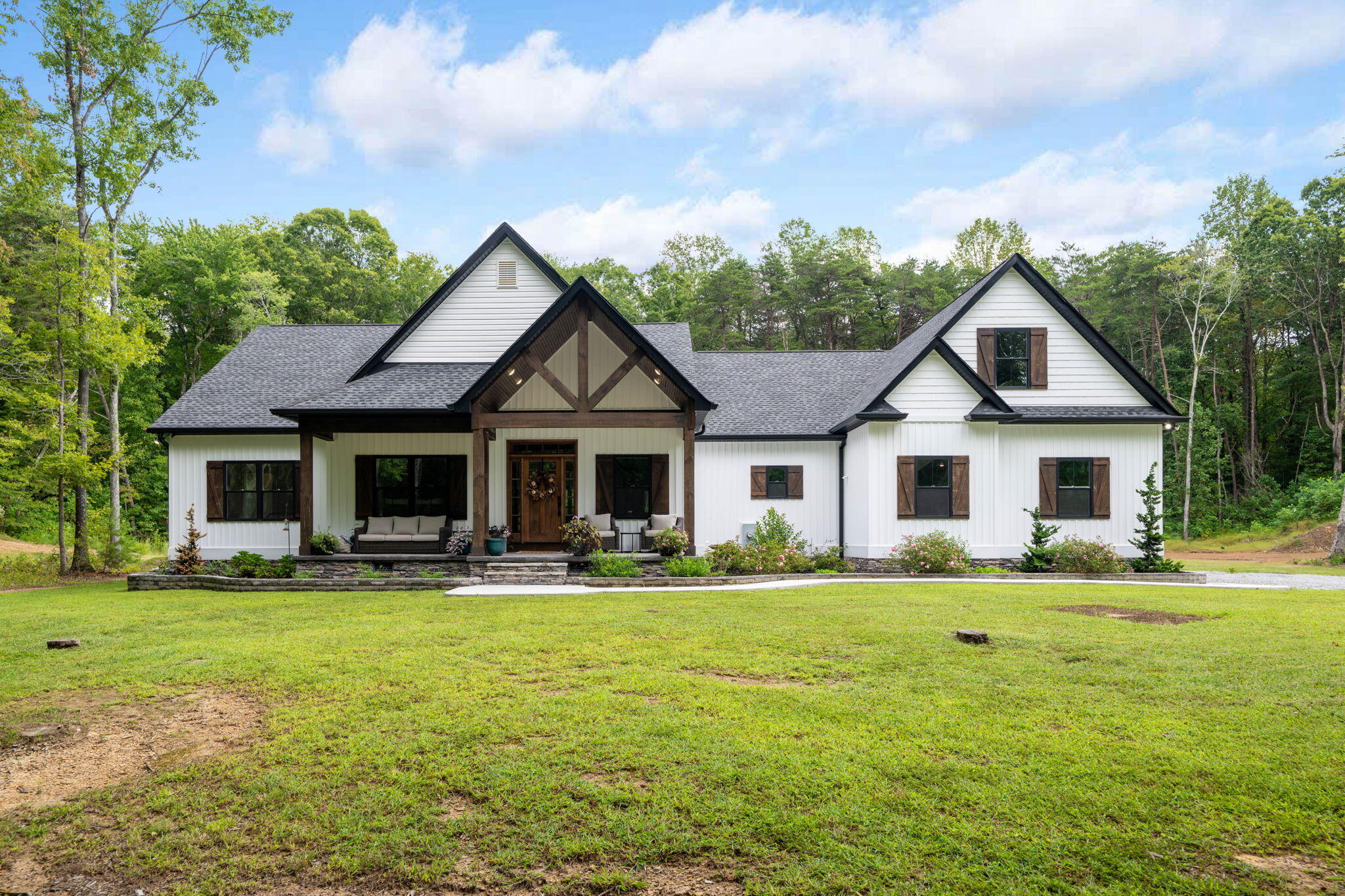 3512 Scenic Highway — photo