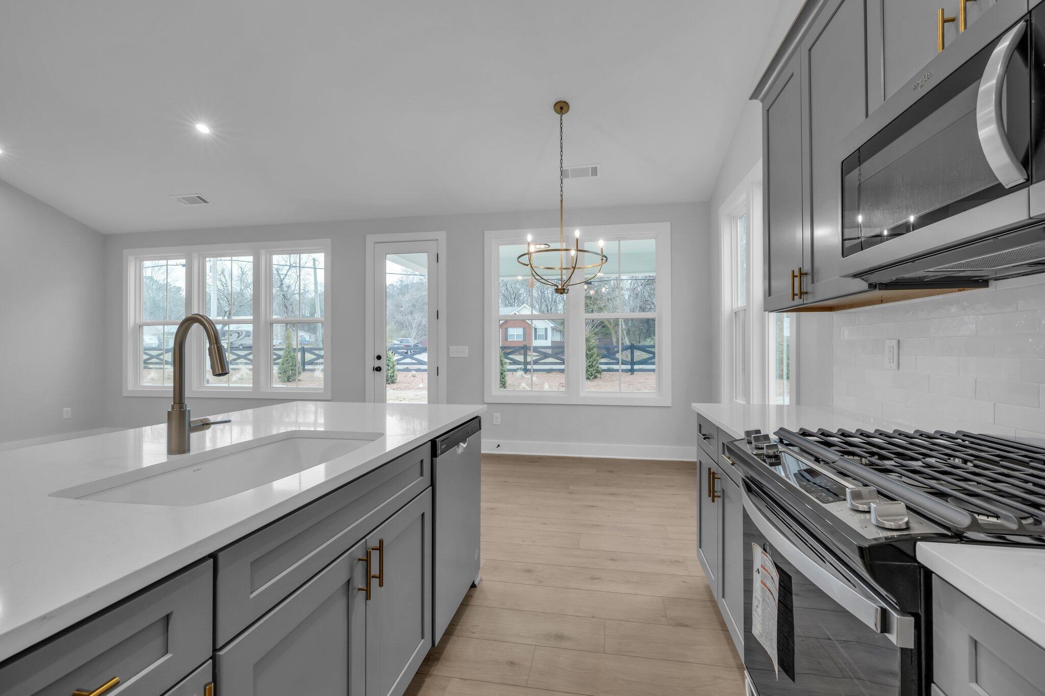 2576 Butlers Green Circle, Lot 7 — photo