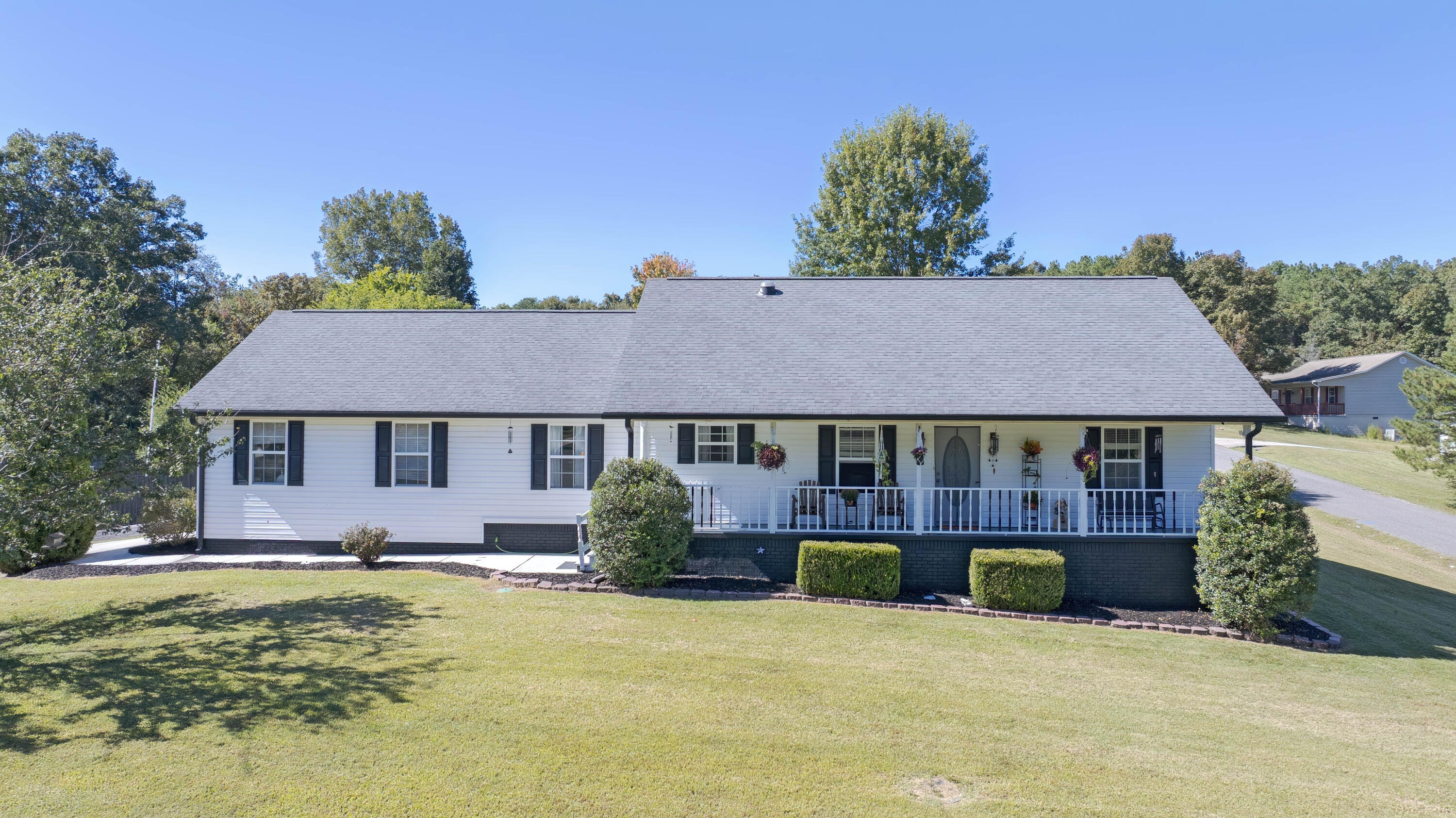 123 Pine Ridge Drive — photo