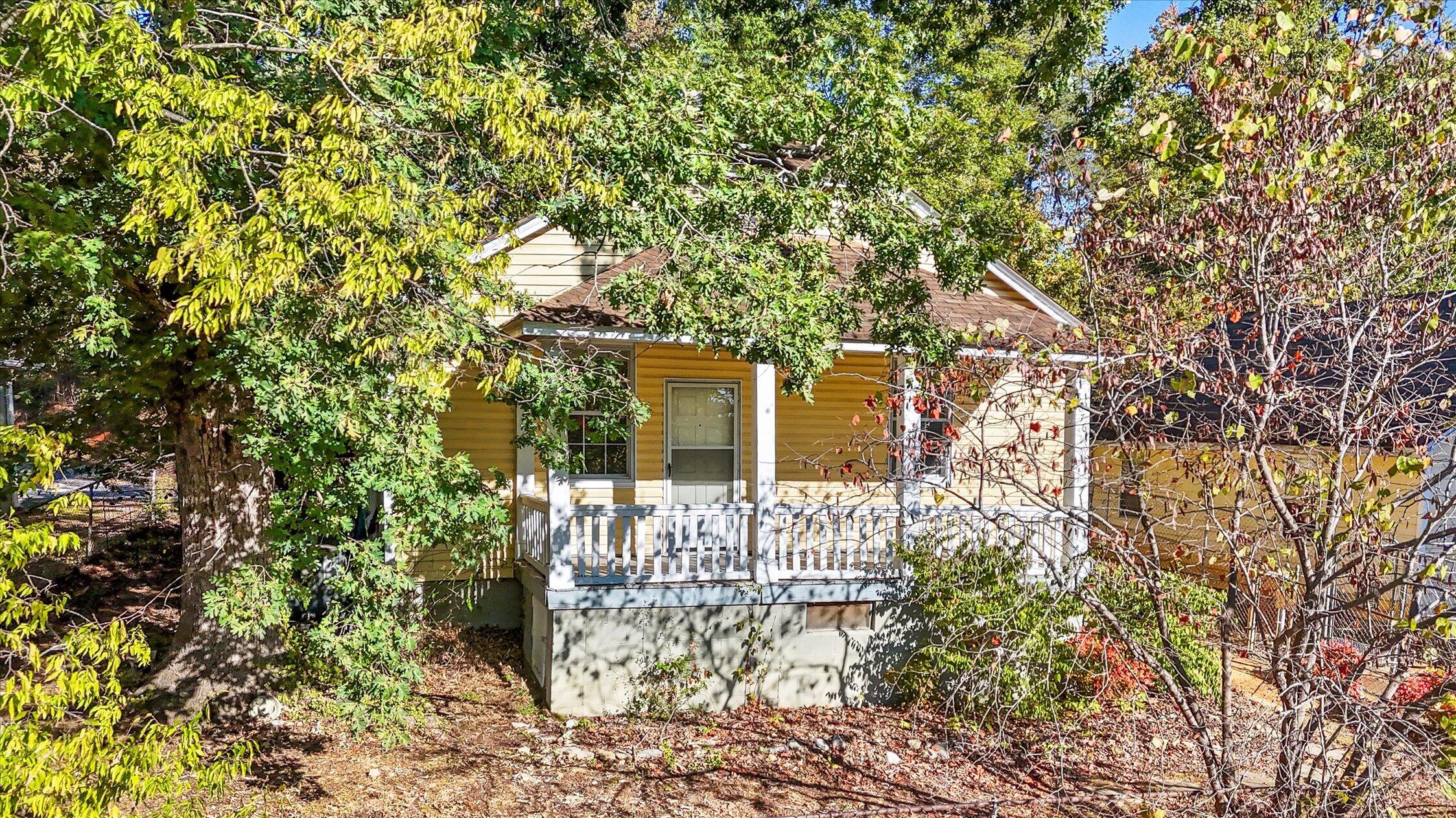3876 Dixie Circle — photo