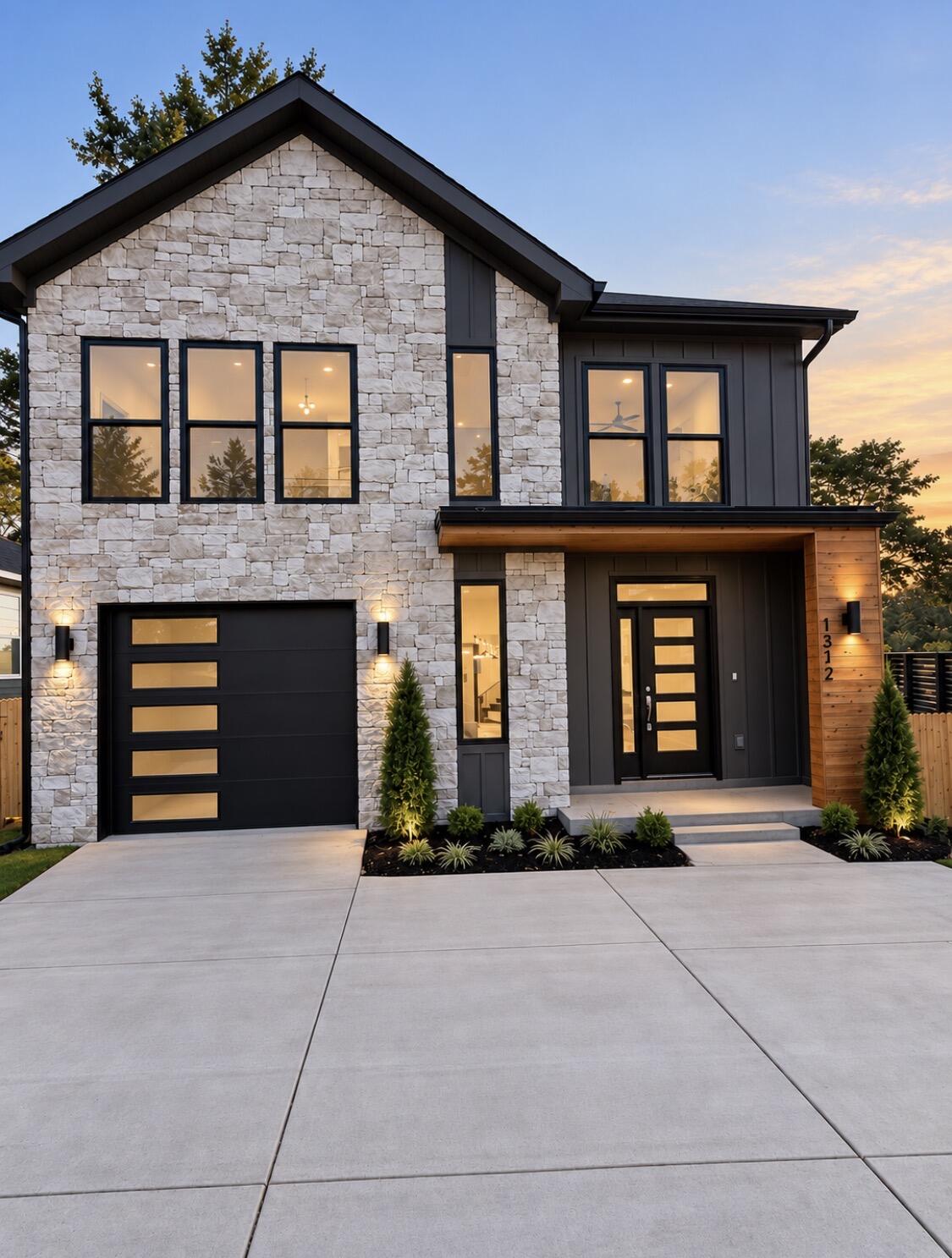 1312 Dallas Road — photo