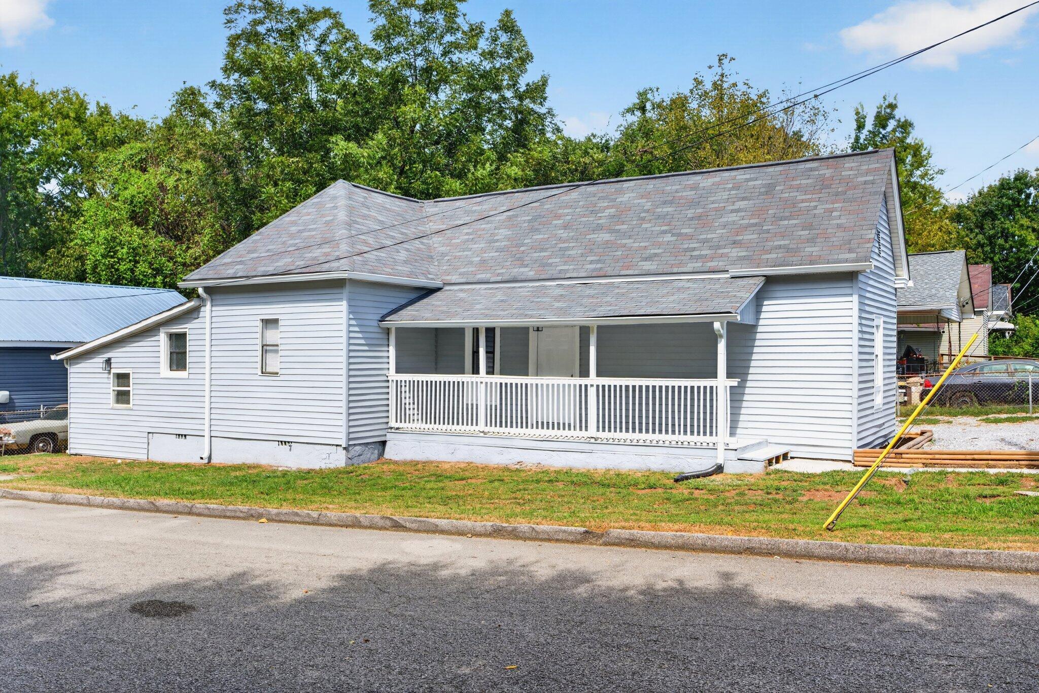 1701 Stanfiel Street — photo