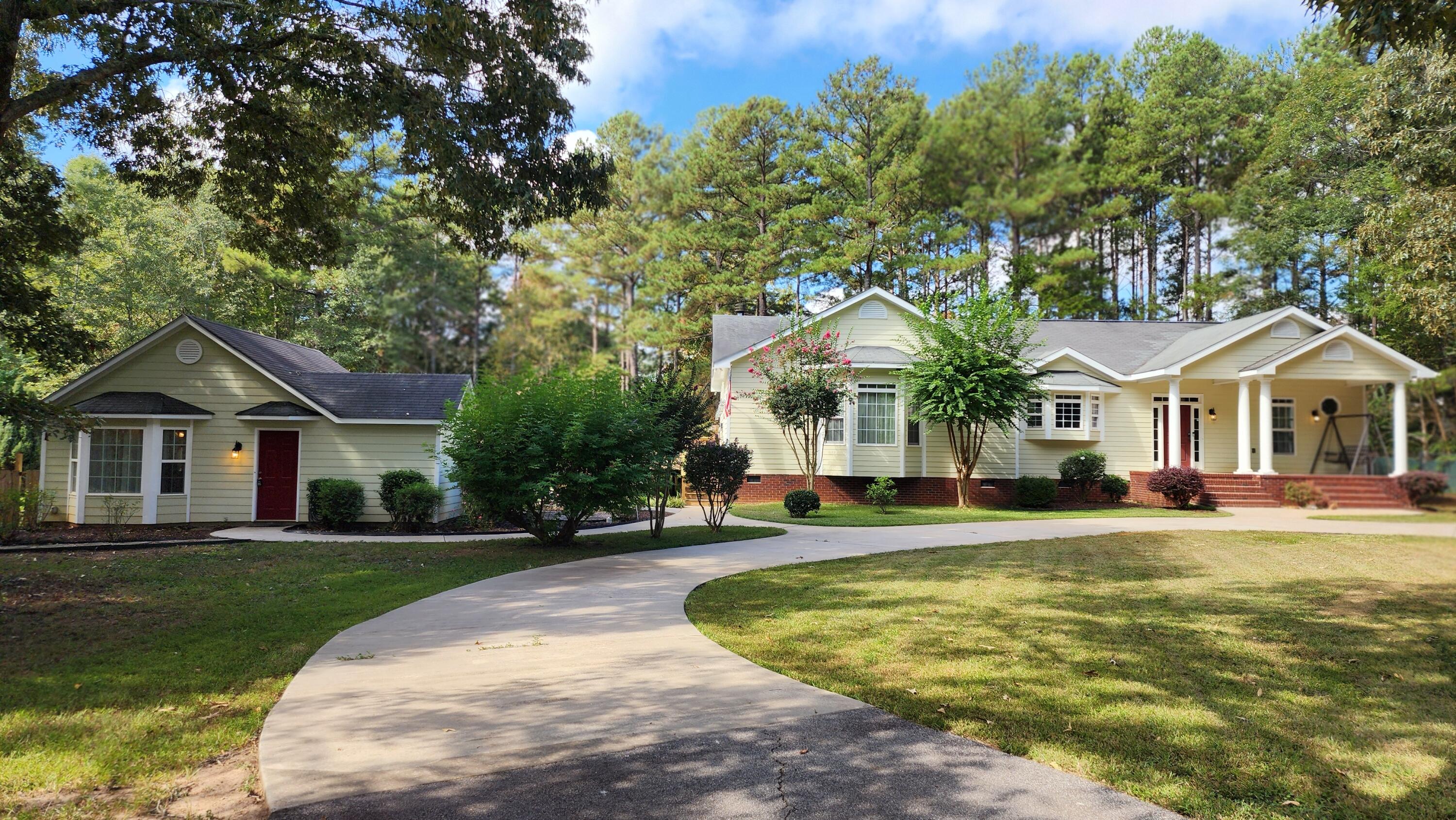 796 Oak Grove Road — photo