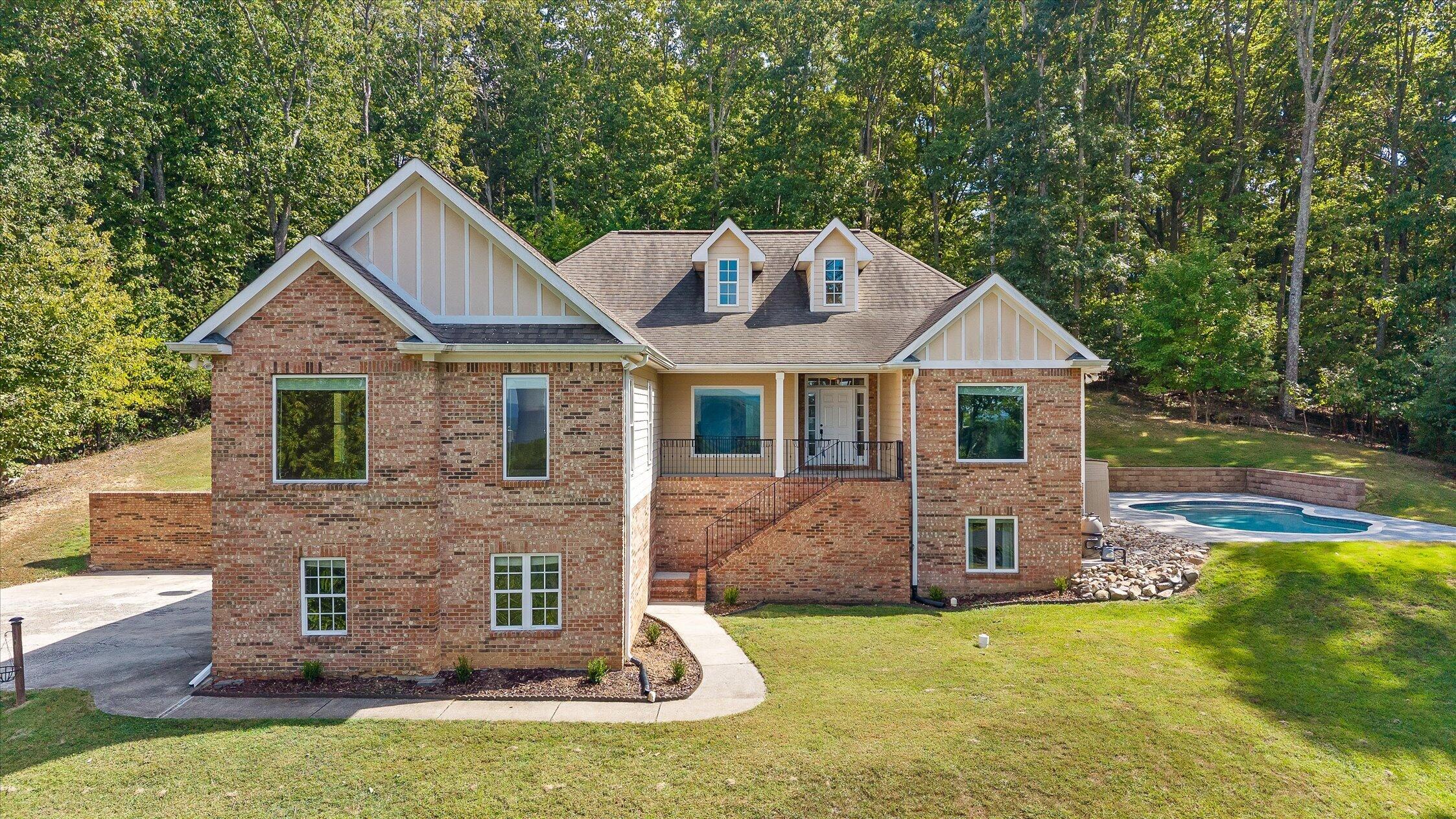 9768 Caseview Drive — photo