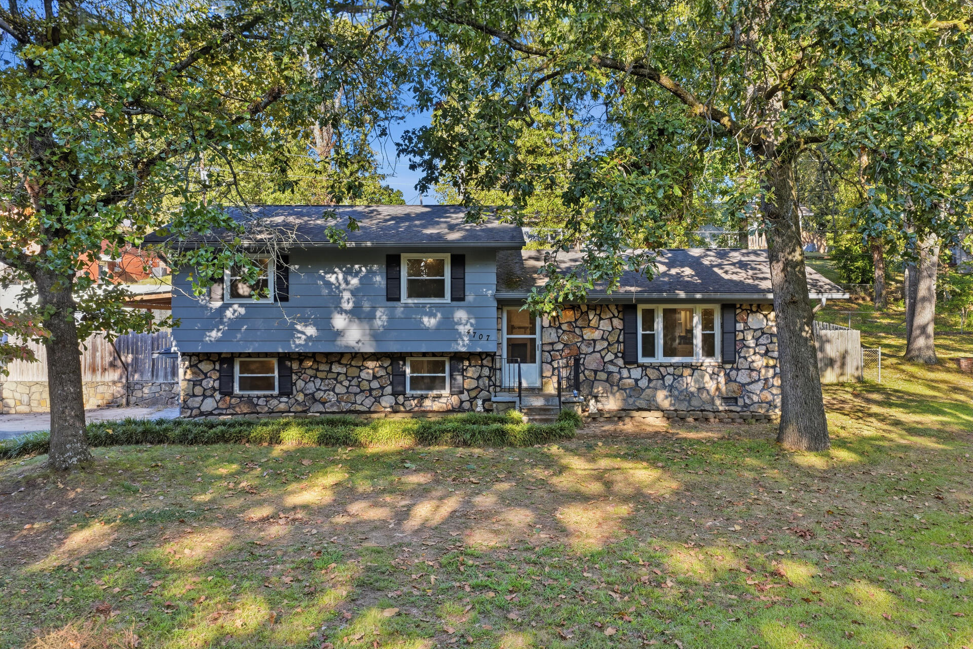 4707 Norcross Road — photo
