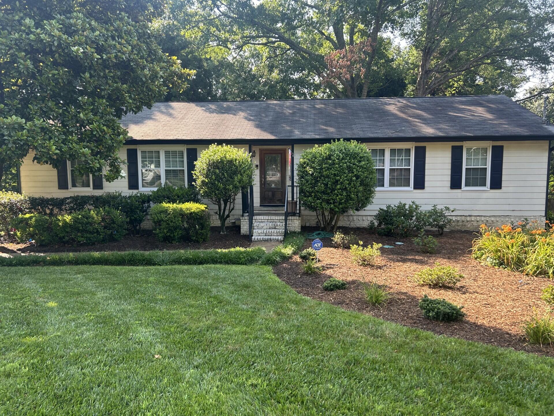 988 Stone Crest Circle — photo