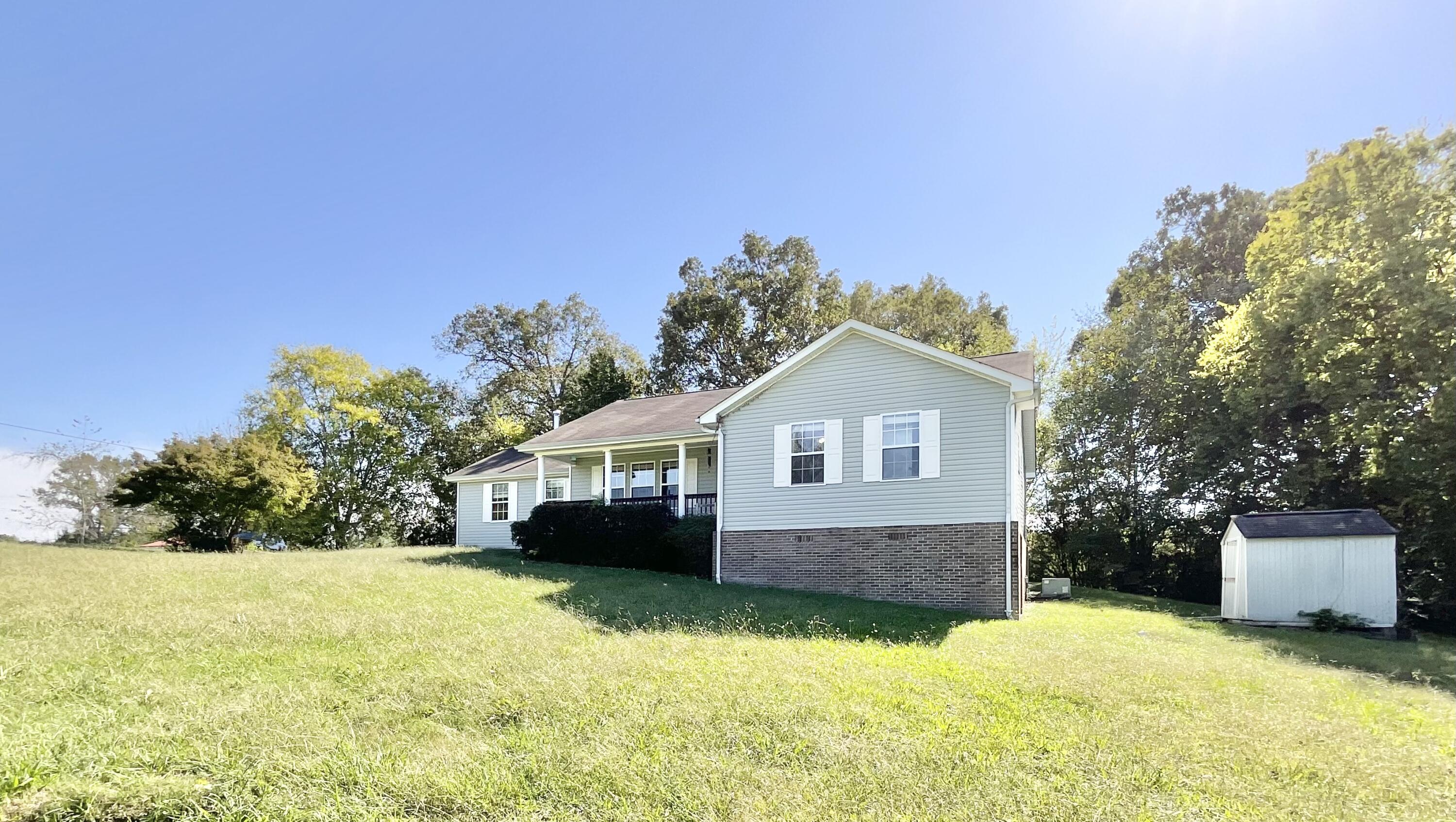 158 Caldwell Road SE — photo