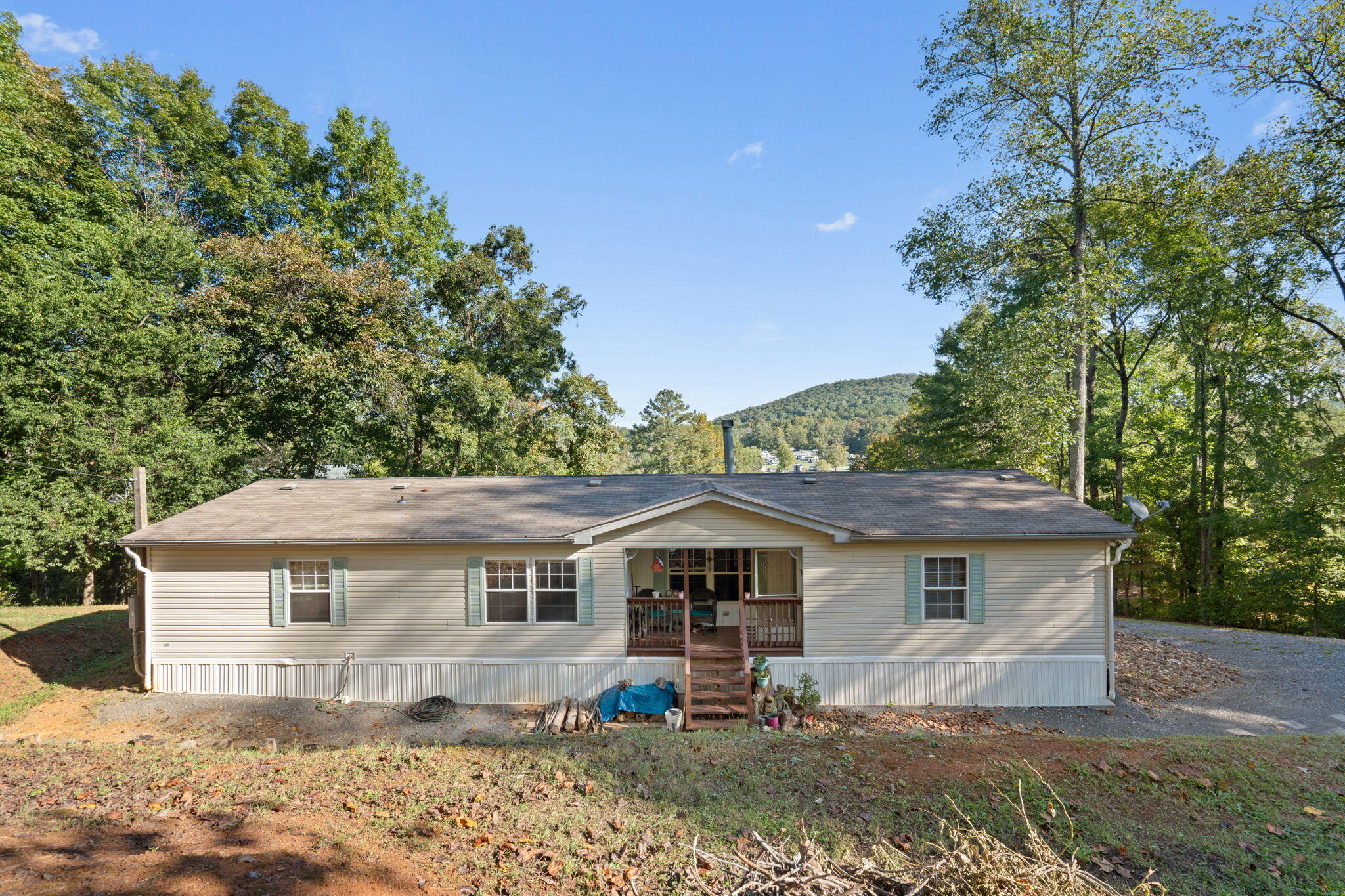 482 Hiwassee Drive — photo