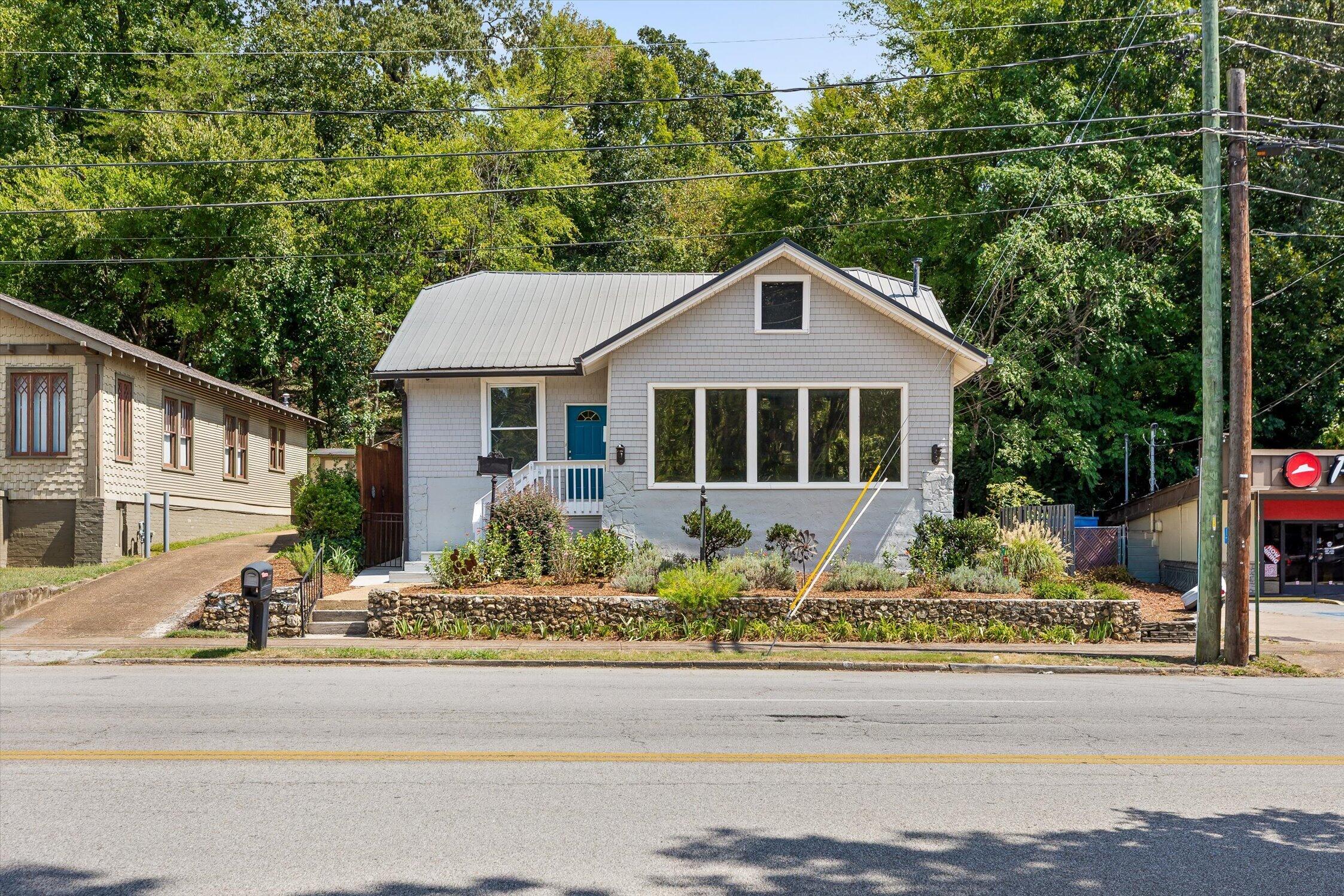 1302 Hixson Pike — photo