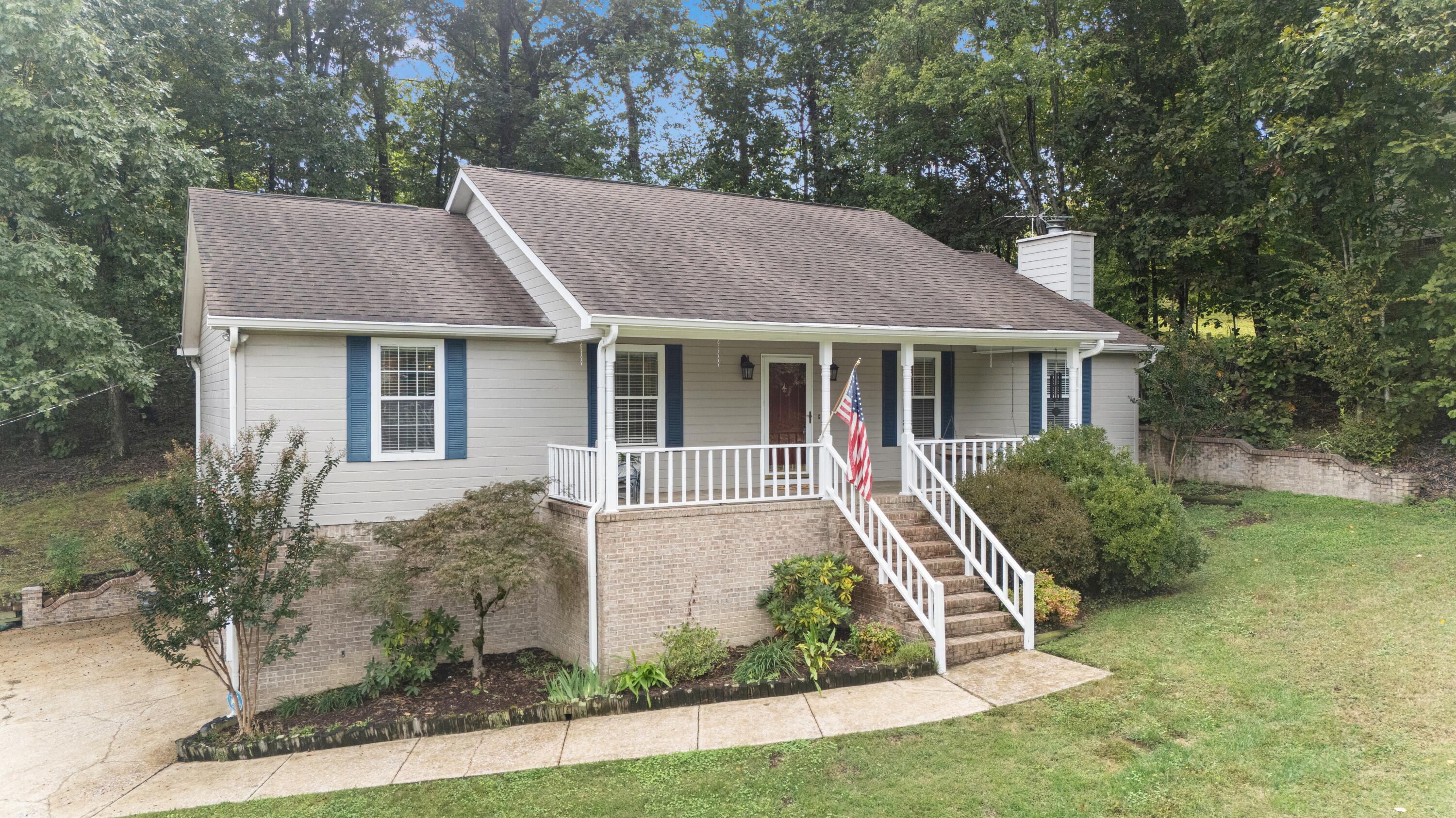 131 Hickory Hollow Lane — photo