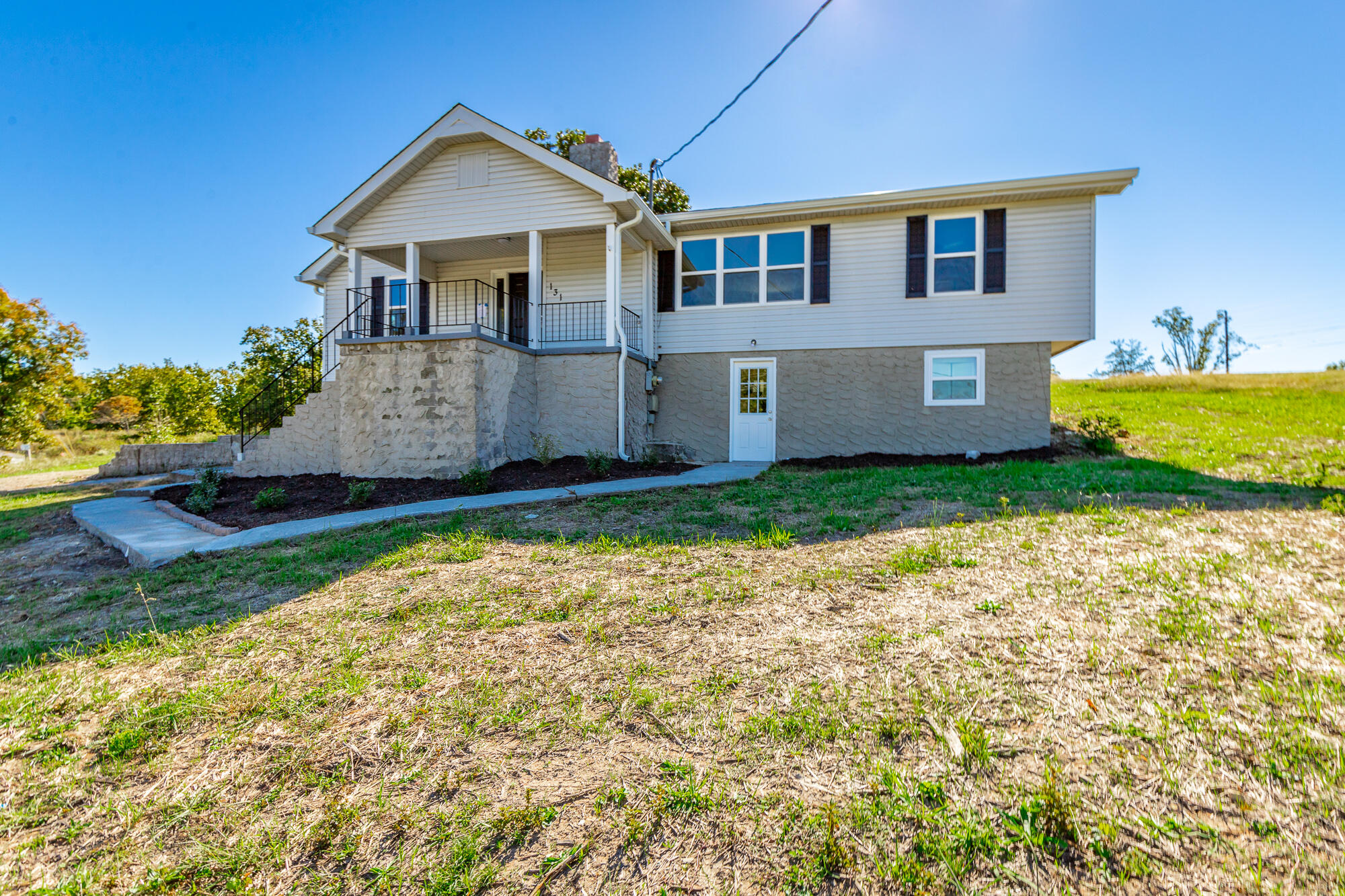 131 Ridgecrest Circle — photo