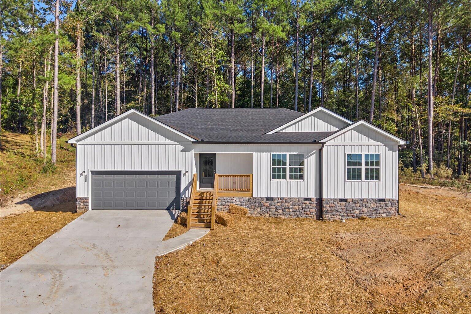 3352 Crow Road NE — photo