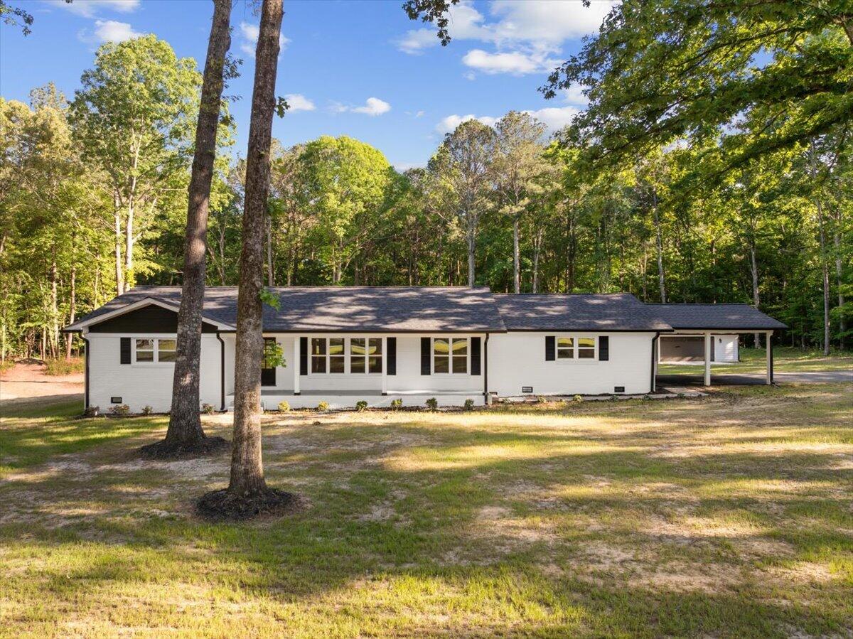 333 Race Horse Drive — photo