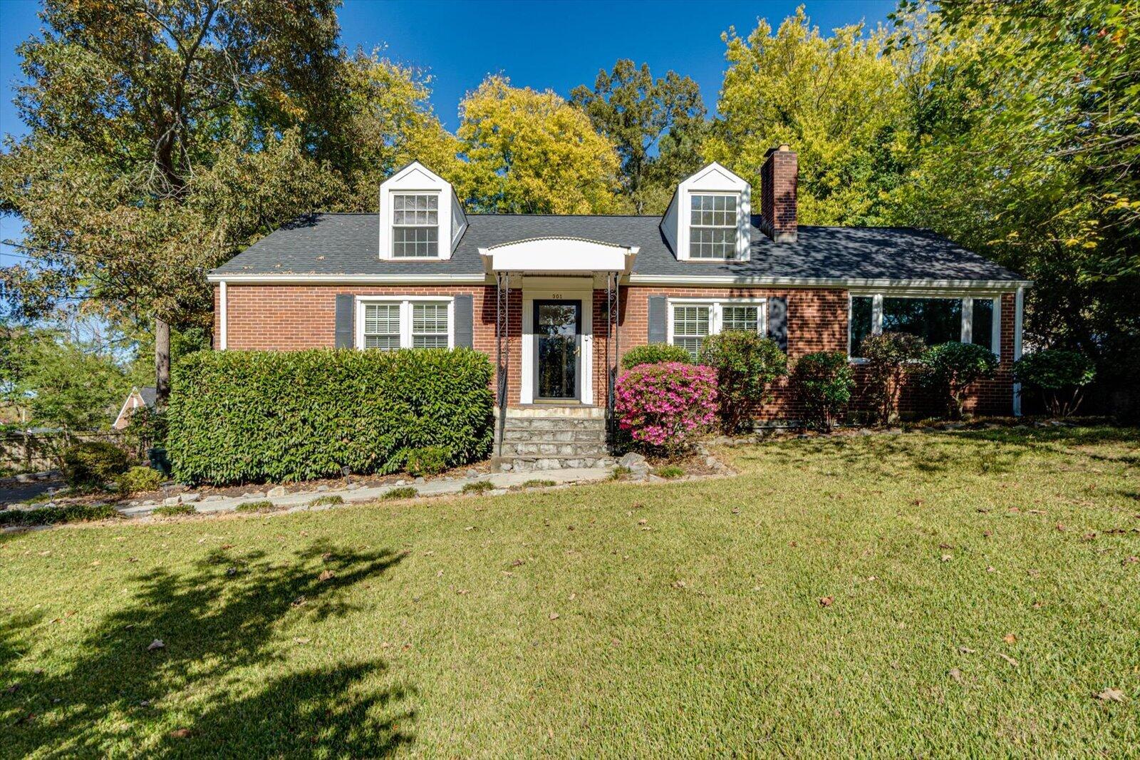301 Bass Road — photo