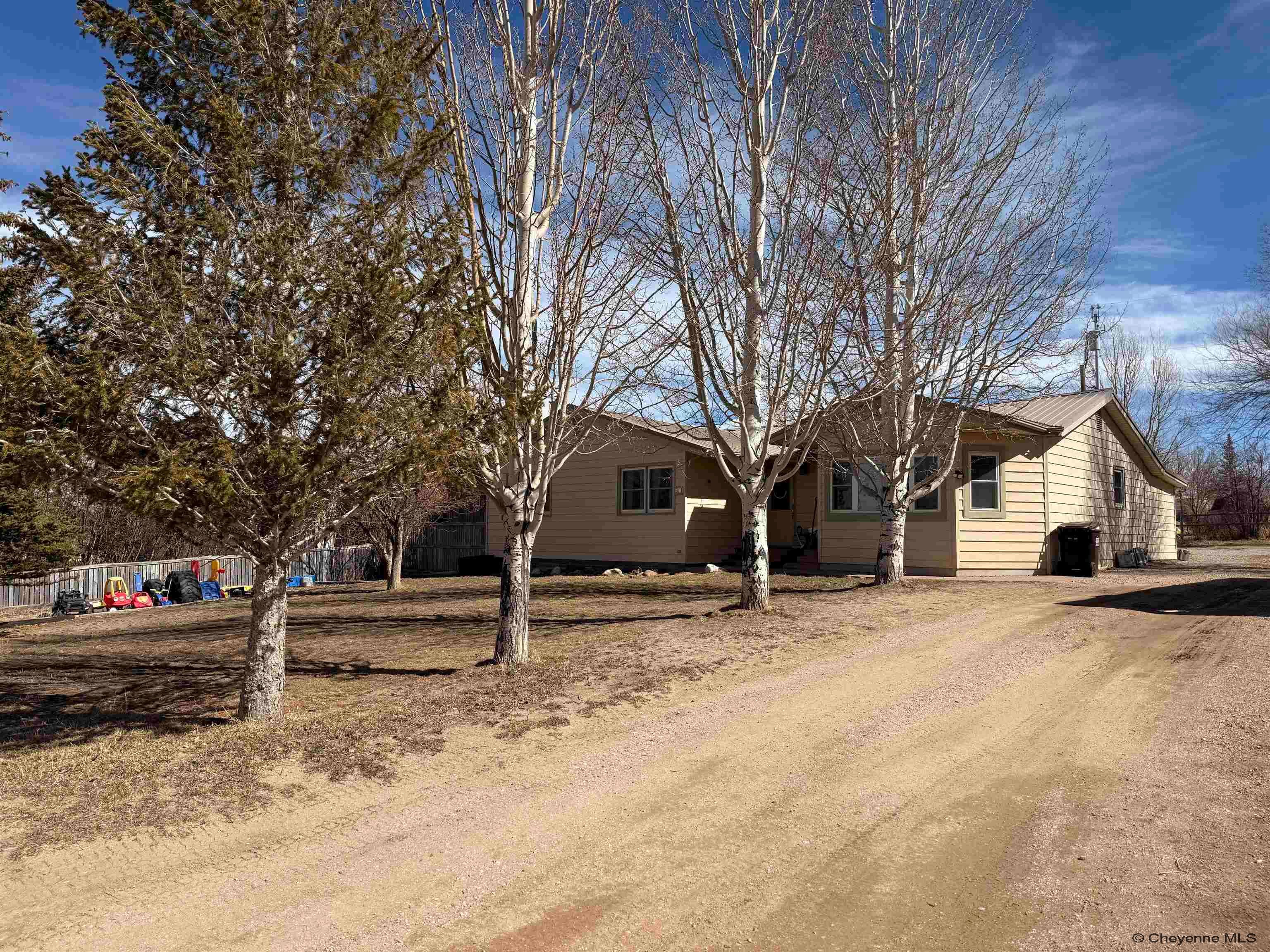 511 Wiley Ave — photo