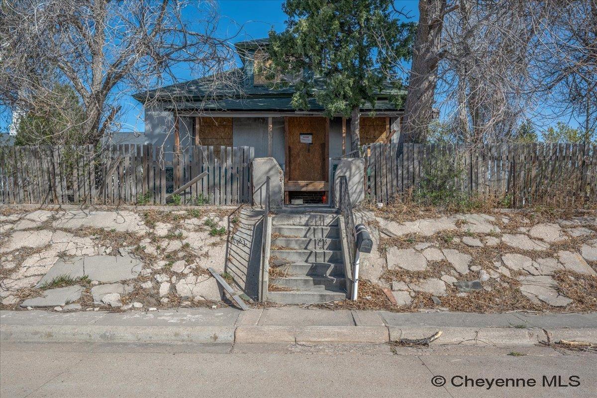 1114 W 20th St — photo