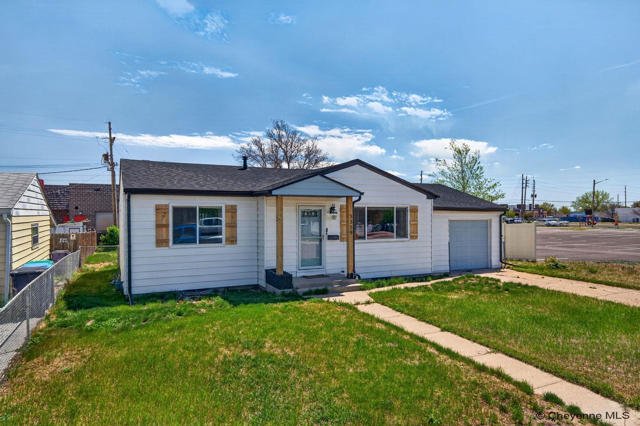 3319 Birch Pl — photo