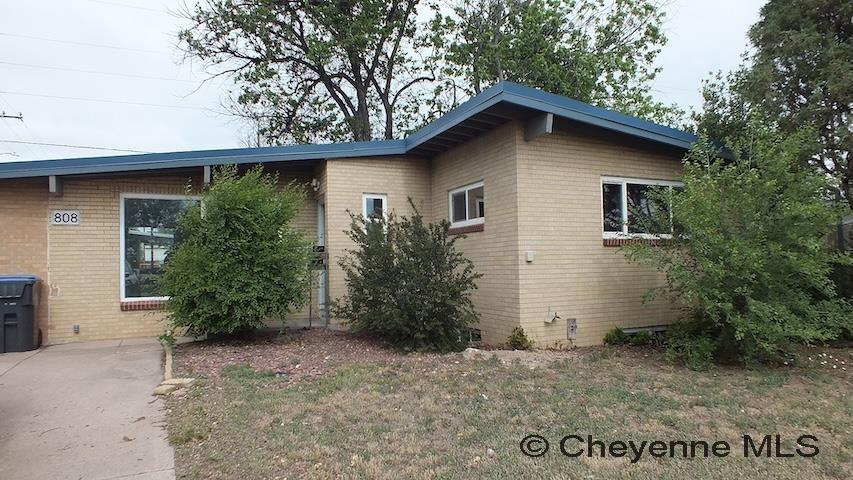 808 Windmill Rd — photo