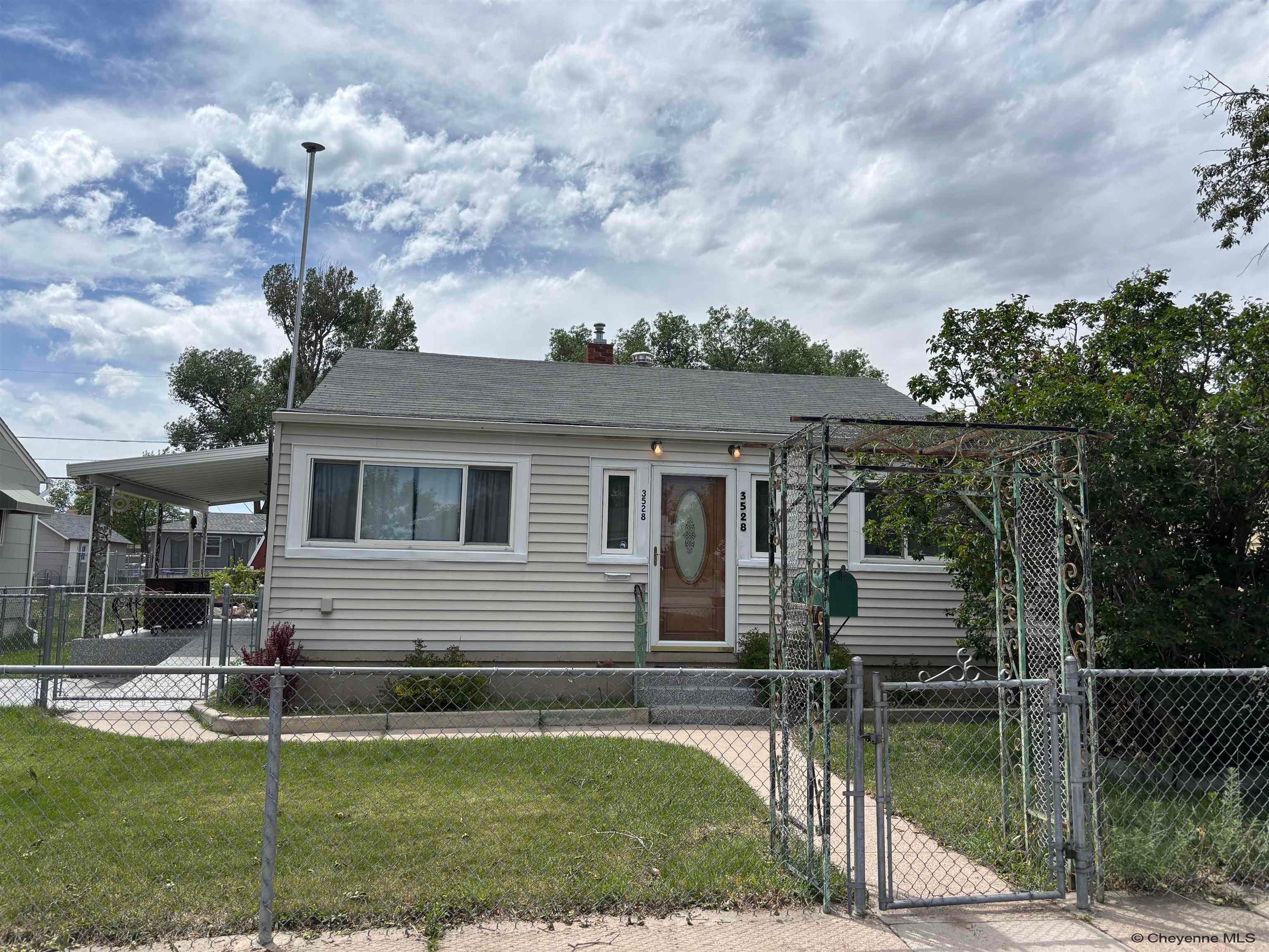 3528 Duff Ave — photo