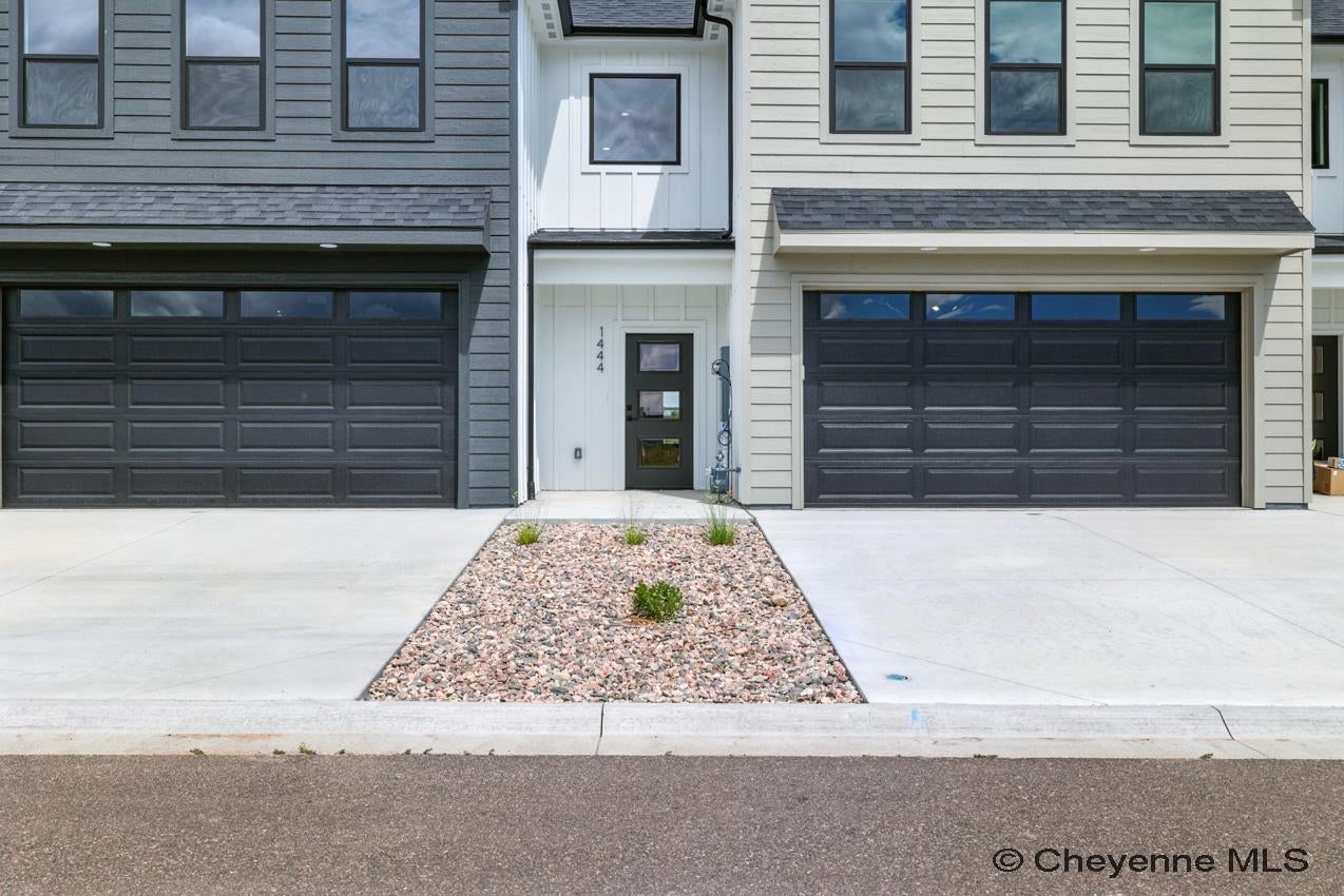 1424 Big Meadow Dr — photo